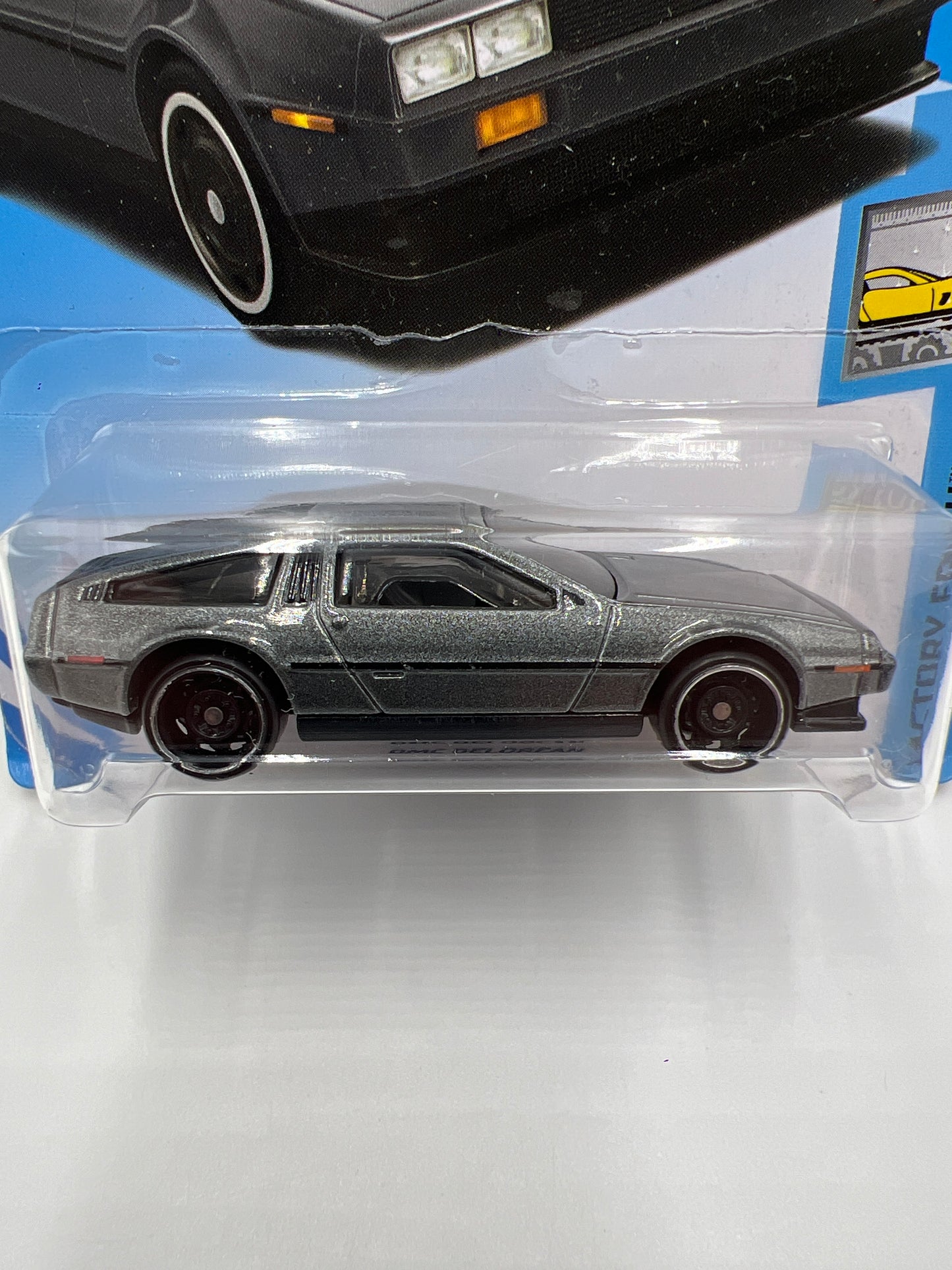 2018 Hot Wheels Factory Fresh #270 Month Card DMC Delorean Gray 59C