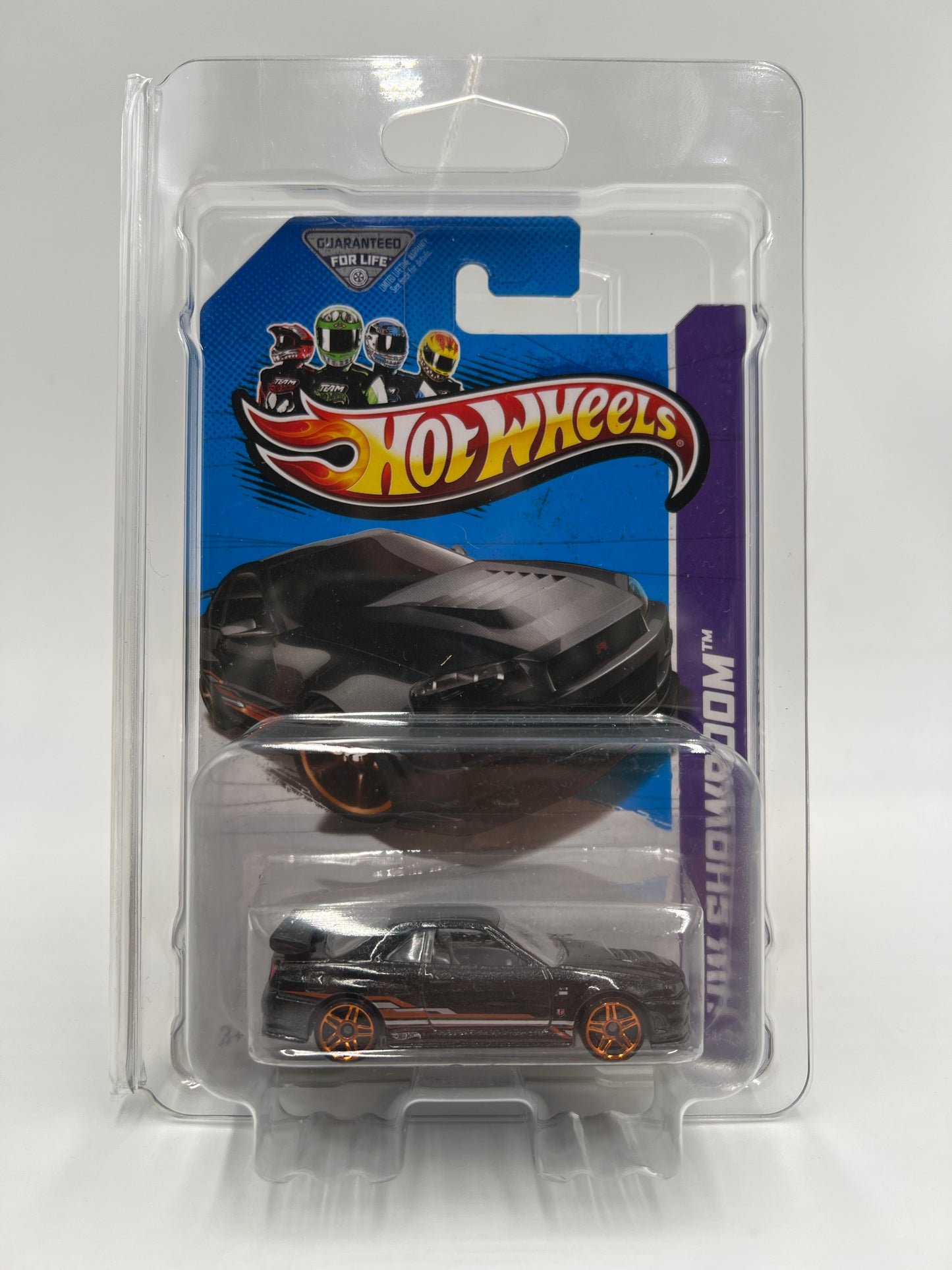 2013 Hot Wheels Showroom #158 Nissan Skyline GT-R R34 Black W/Protector