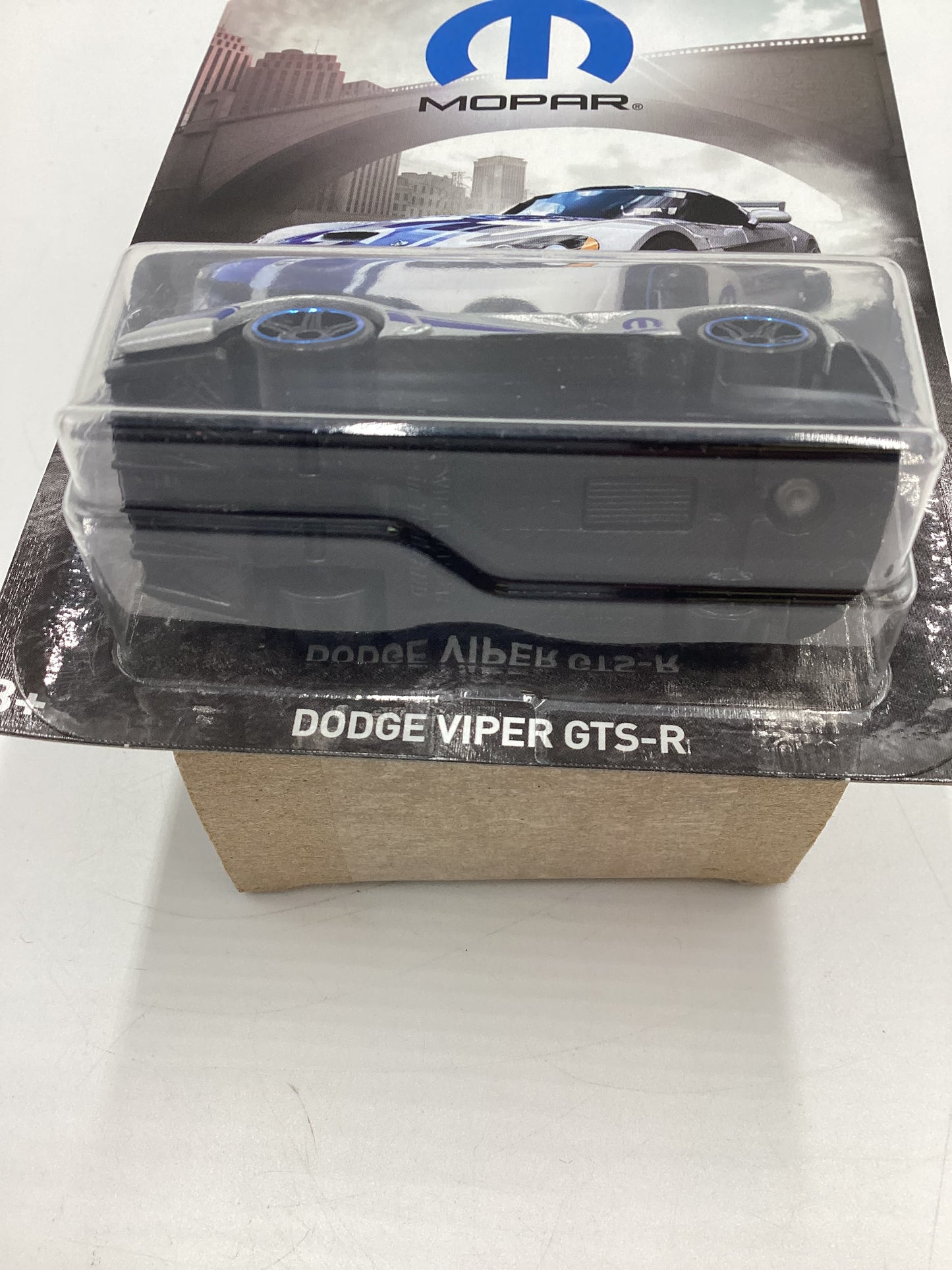 Hot wheels Exclusive Mopar Series #4 Dodge Viper GTS-R Silver