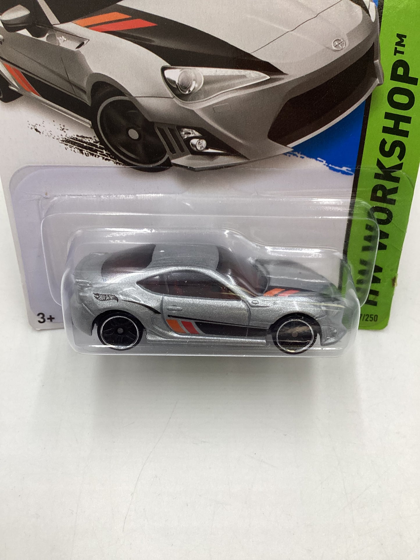 2014 Hot Wheels #227 Scion FR-S Silver 82A