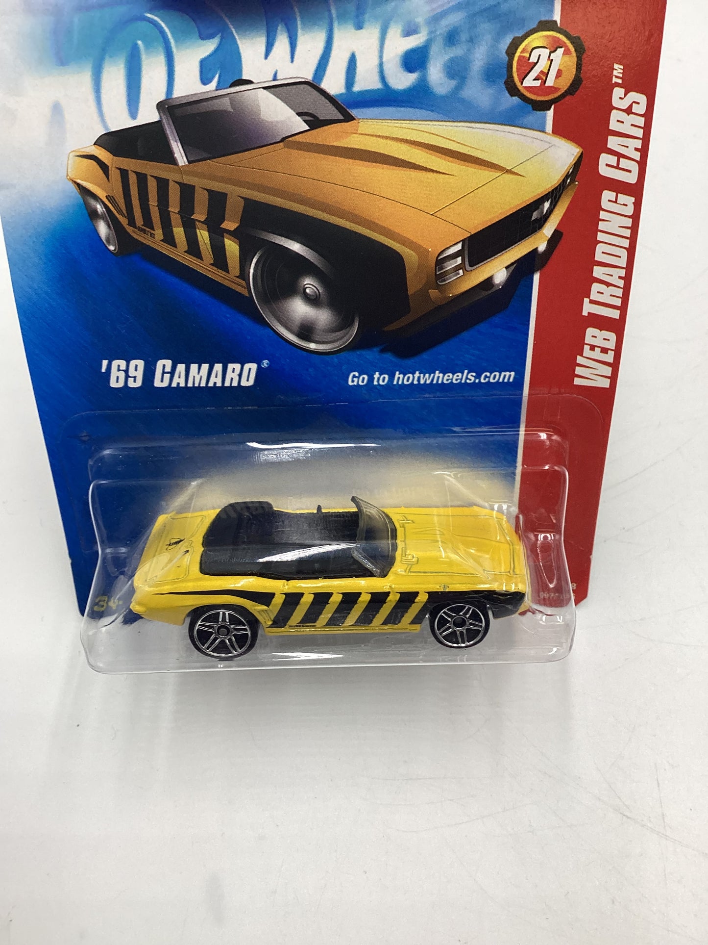 2008 Hot Wheels Web Trading Cars #97 69 Camaro Yellow (Black Logo Base) 11D