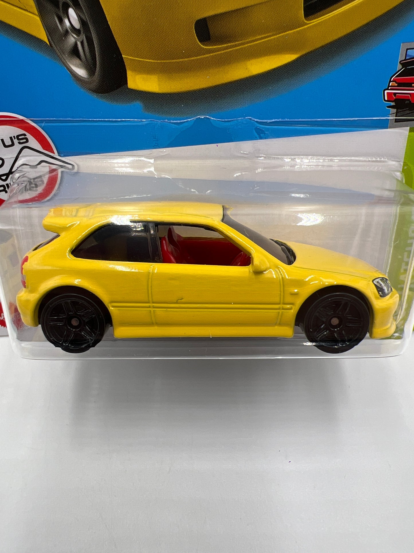 2022 Hot Wheels Hatchbacks #125 99 Honda Civic Type R EK9 Yellow 79A