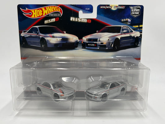 Hot Wheels Premium Target 2 Pack Nissan Skyline GT-R BNR32 & BNR34 Nismo W/Protector