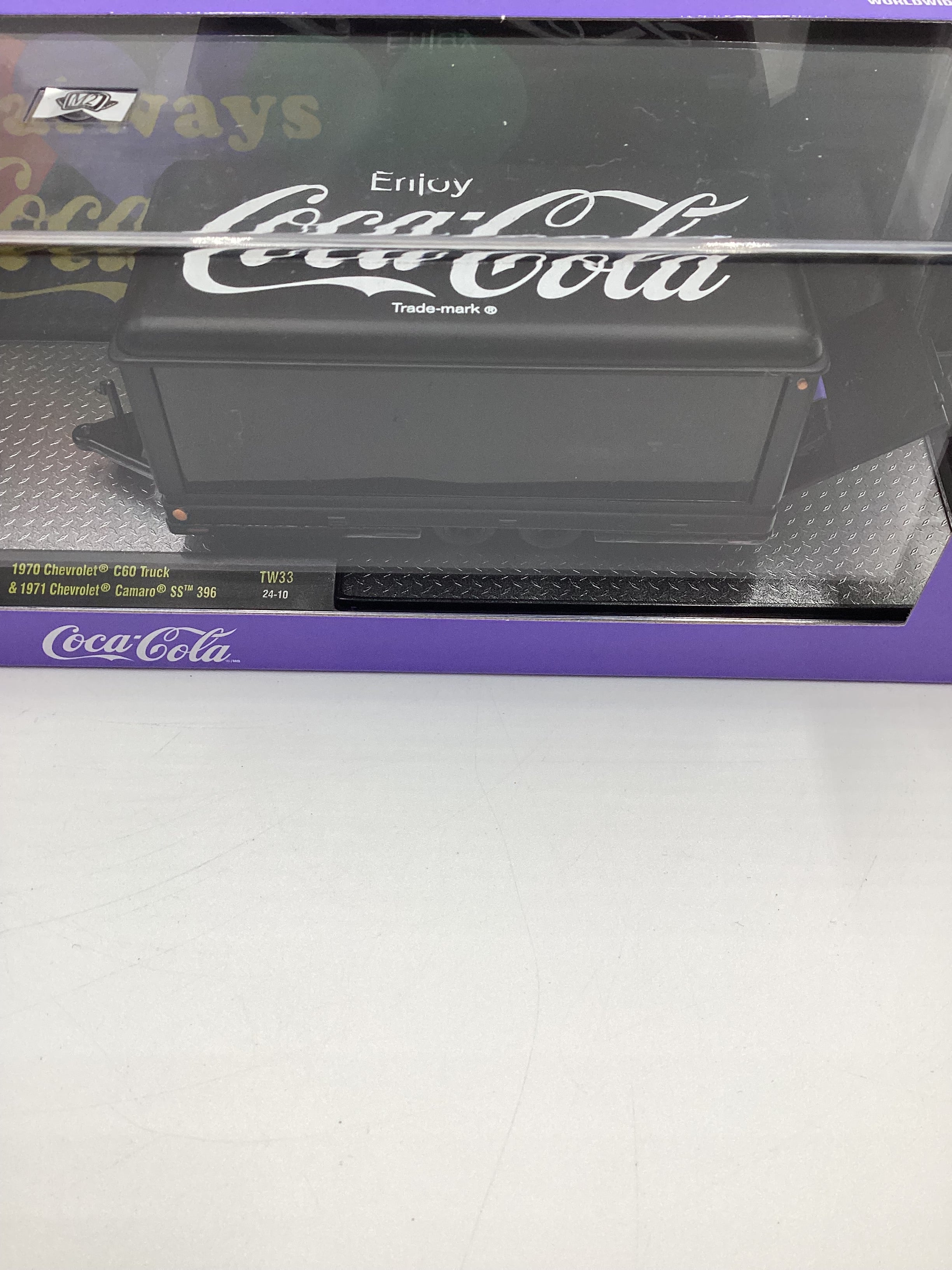 M2 Machines Auto Haulers Coca Cola 1970 Chevrolet C60 Truck & 1971