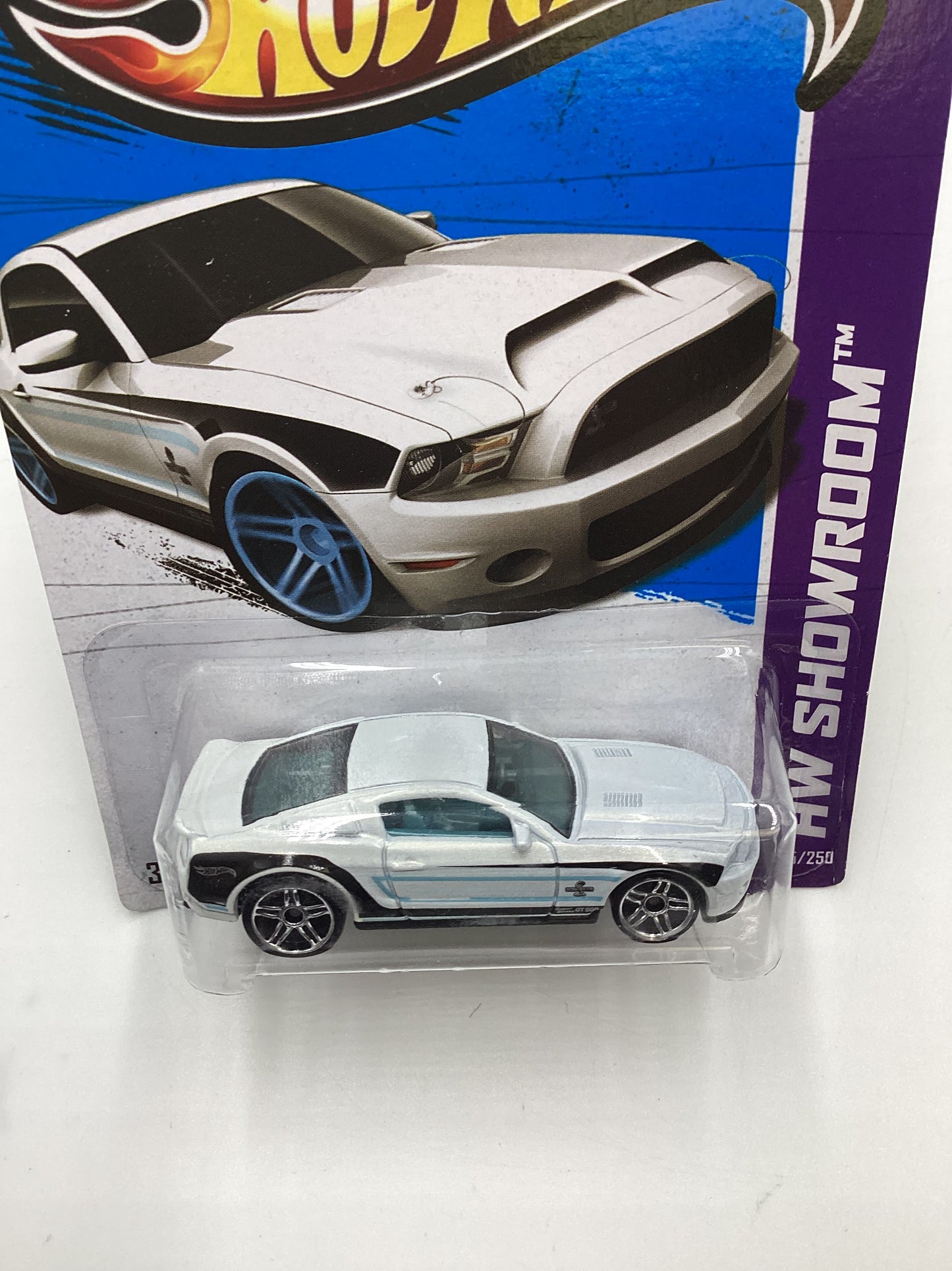 2013 Hot Wheels #155 10 Ford Shelby GT500 Supersnake White Chrome Wheels 23B