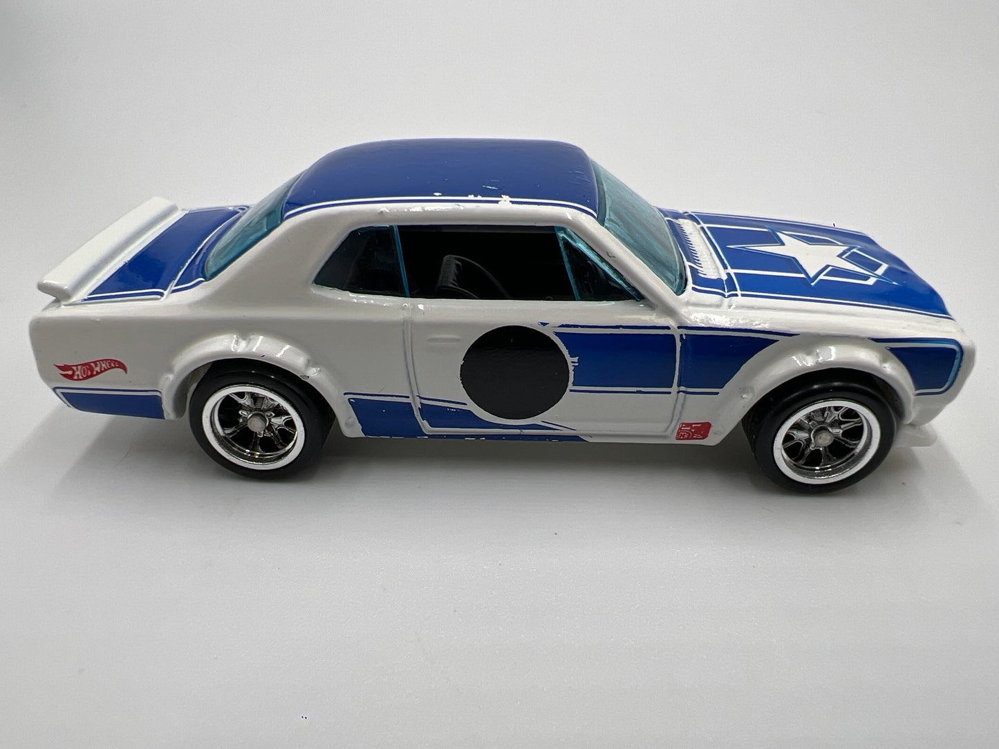 Hot Wheels Nissan Skyline H/T 2000GT-X White CUSTOM