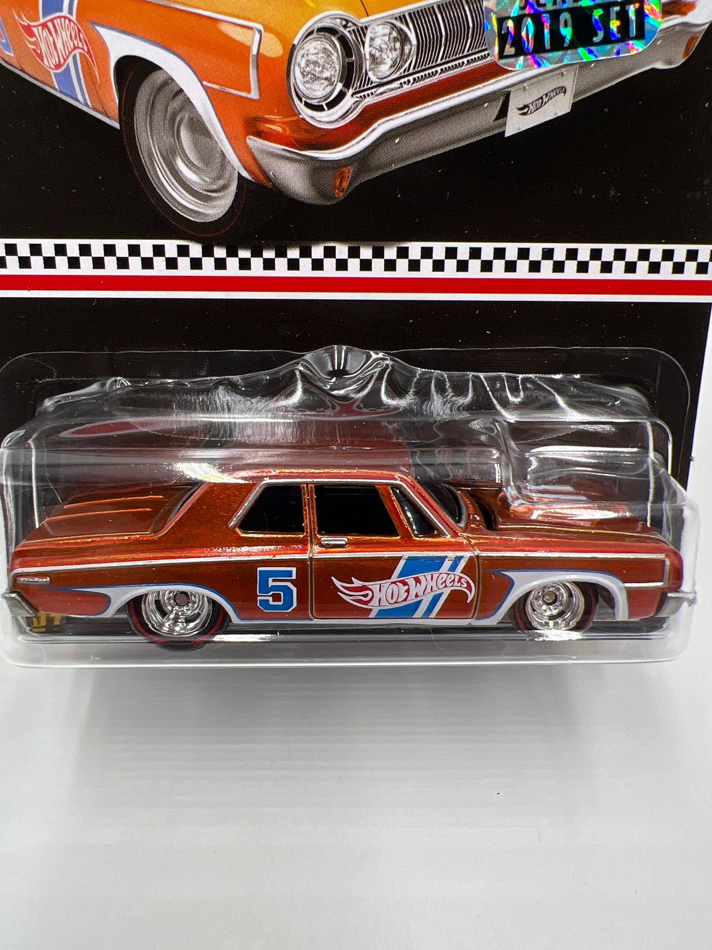 2019 Hot Wheels Factory Sealed Collectors Edition Mail In #5 64 Dodge 330 Orange W/Protector
