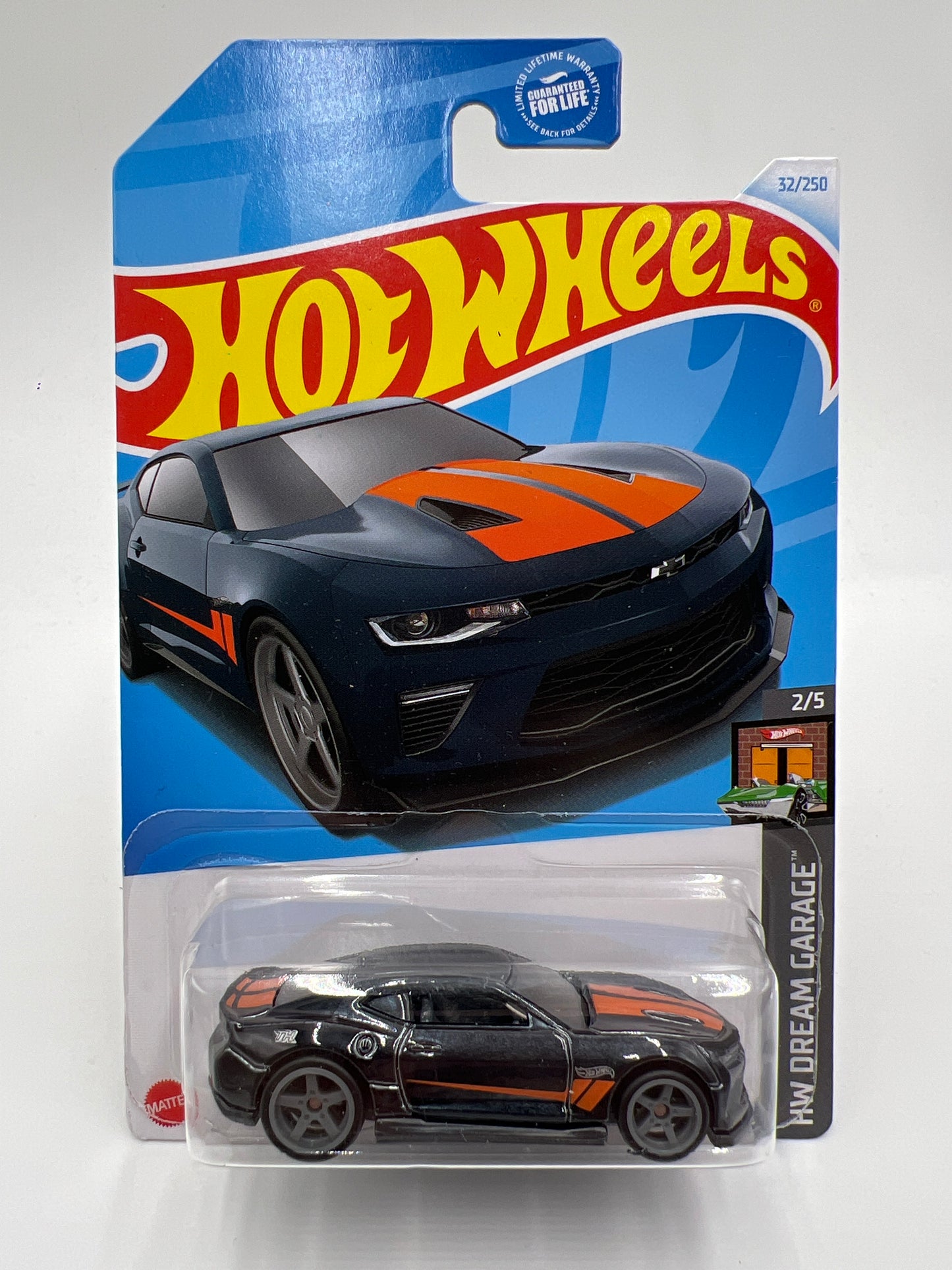 2024 Hot Wheels Super Treasure Hunt #32 18 Camaro SS Black W/Protector