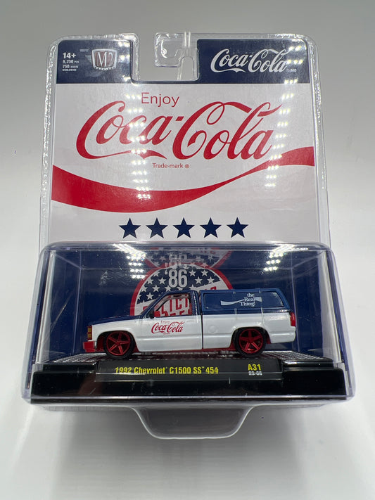 M2 Machines Coca Cola CHASE 1992 Chevrolet C1500 SS 454 Blue/White A31