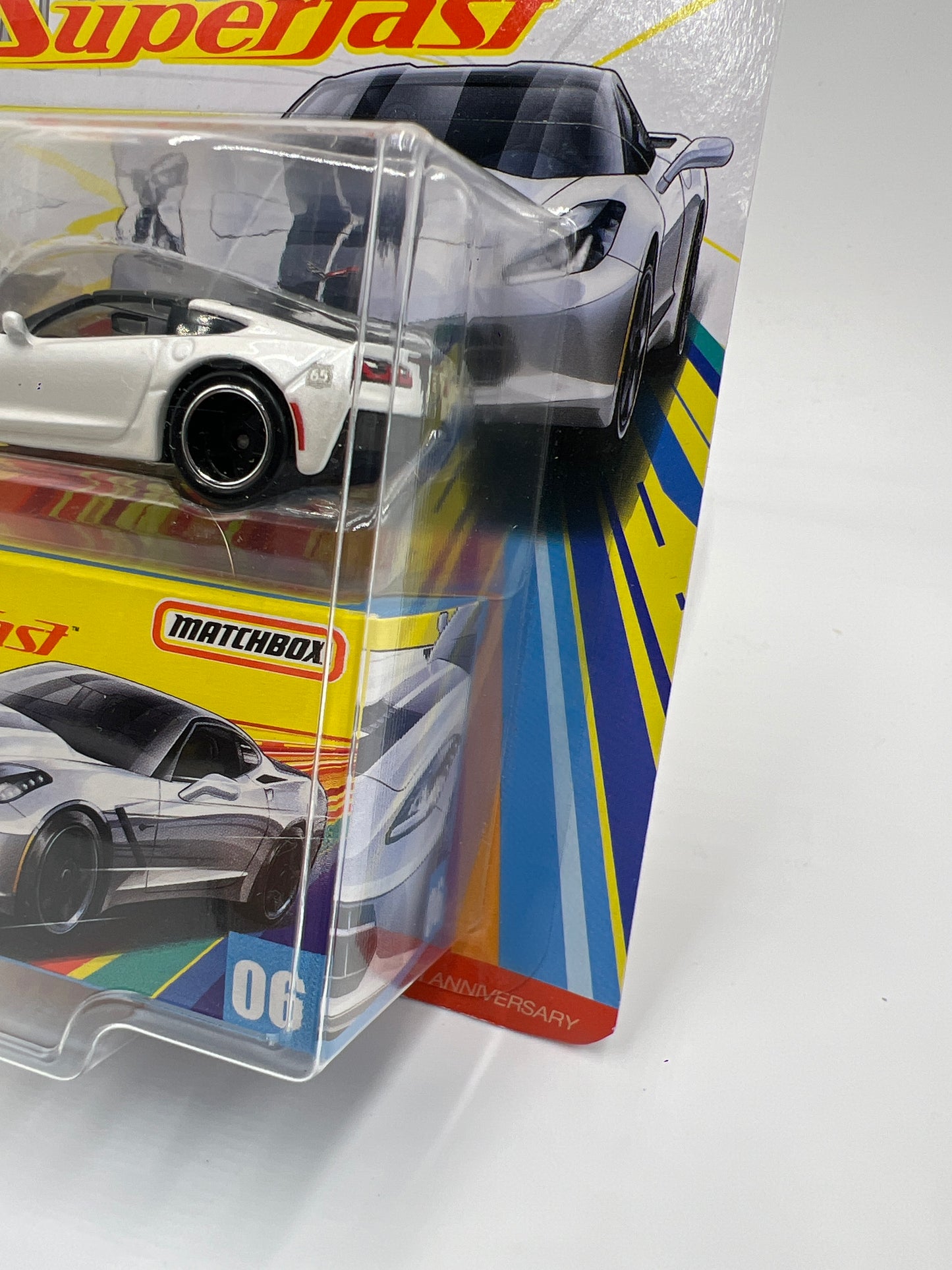 Matchbox 50th Anniversary Superfast #6 16 Corvette Stingray White 174G