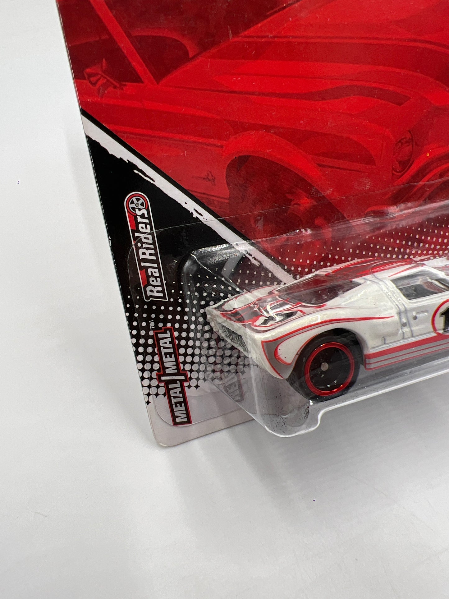 Hot Wheels Premium Garage Ford Series #11 Ford GT40 White
