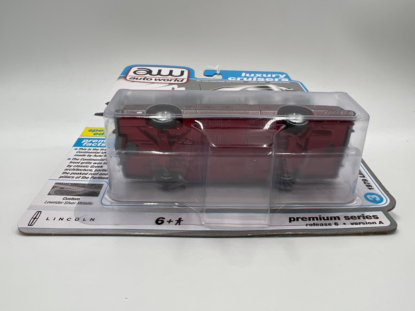 Auto World Ultra Red Chase Luxury Cruisers Release 6 Version A 1979 Lincoln Continental Lowrider