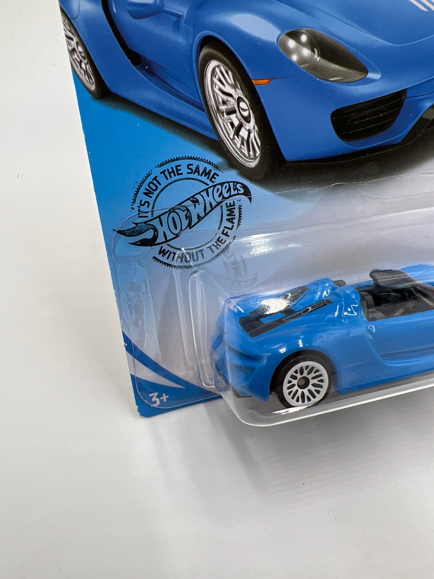 2020 Hot Wheels Porsche #94 Porsche 918 Spyder Blue
