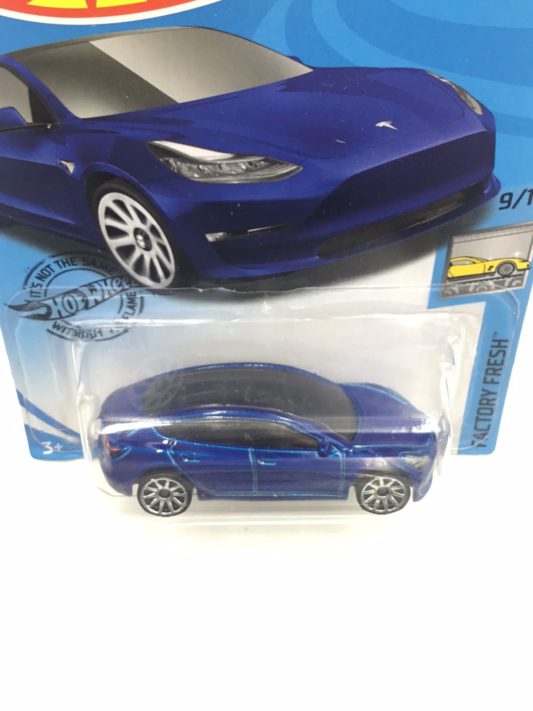 2020 hot wheels #112 Tesla Model 3 blue CC2