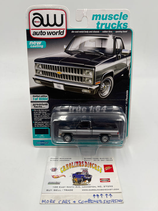 Auto World Muscle Trucks Release 2 Version A 1982 Chevy Silverado 10 Fleetside Dark Blue/Silver