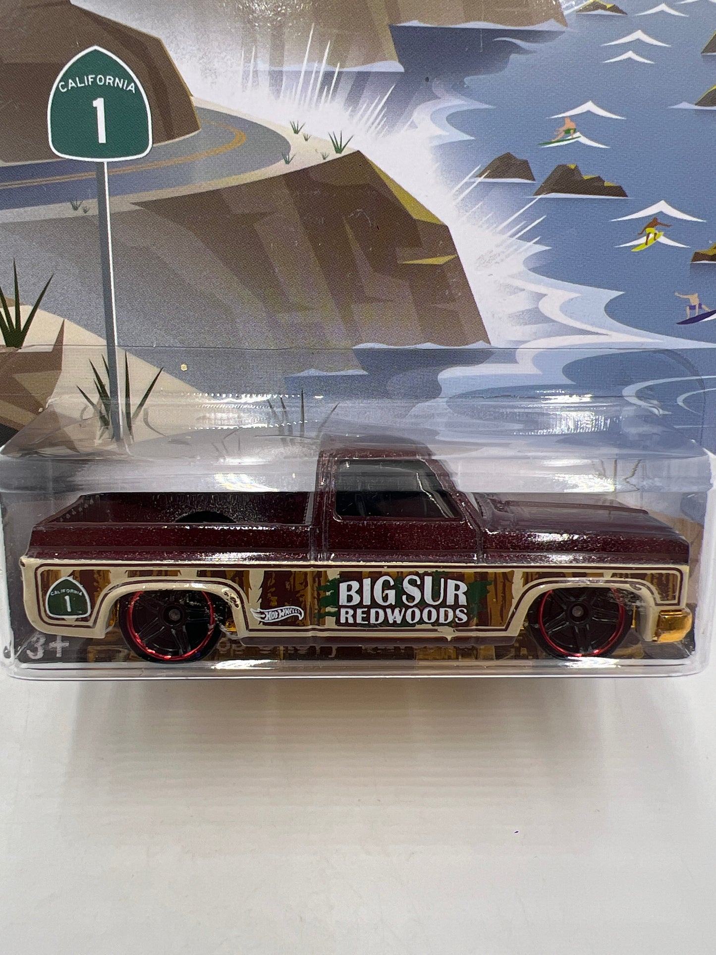 2014 Hot Wheels Road Trippin #22 83 Chevy Silverado W/Protector