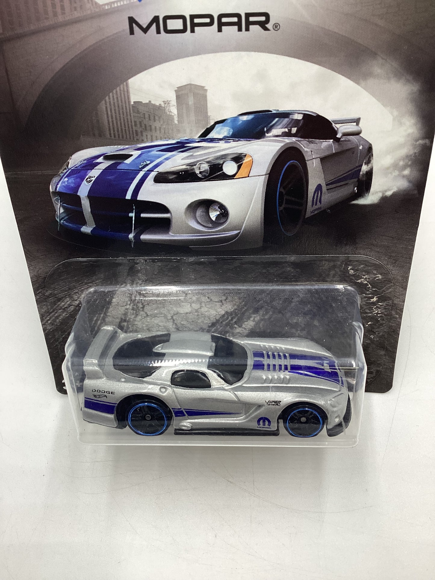 Hot wheels Exclusive Mopar Series #4 Dodge Viper GTS-R Silver