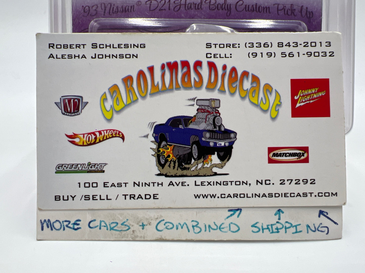 2020 Hot Wheels 34th Annual Collectors Convention LA #2409/6700 93 Nissan D21 Hard Body Custom White W/Protector