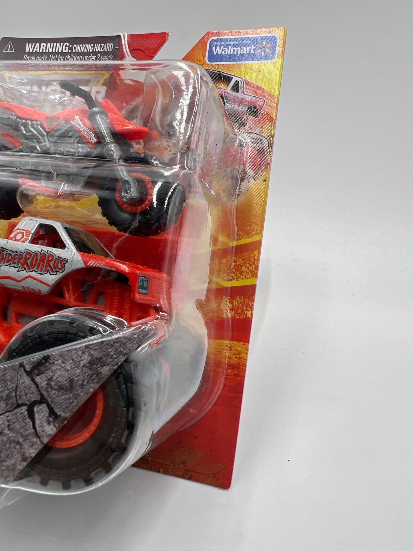 Monster Jam Walmart Exclusive 2 Pack ThunderROARus W/Dirt Bike 135C