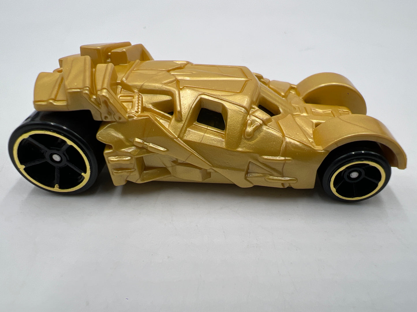 2017 Hot Wheels Mystery Models Series 1 #3 Chase Batmobile Tumbler Gold