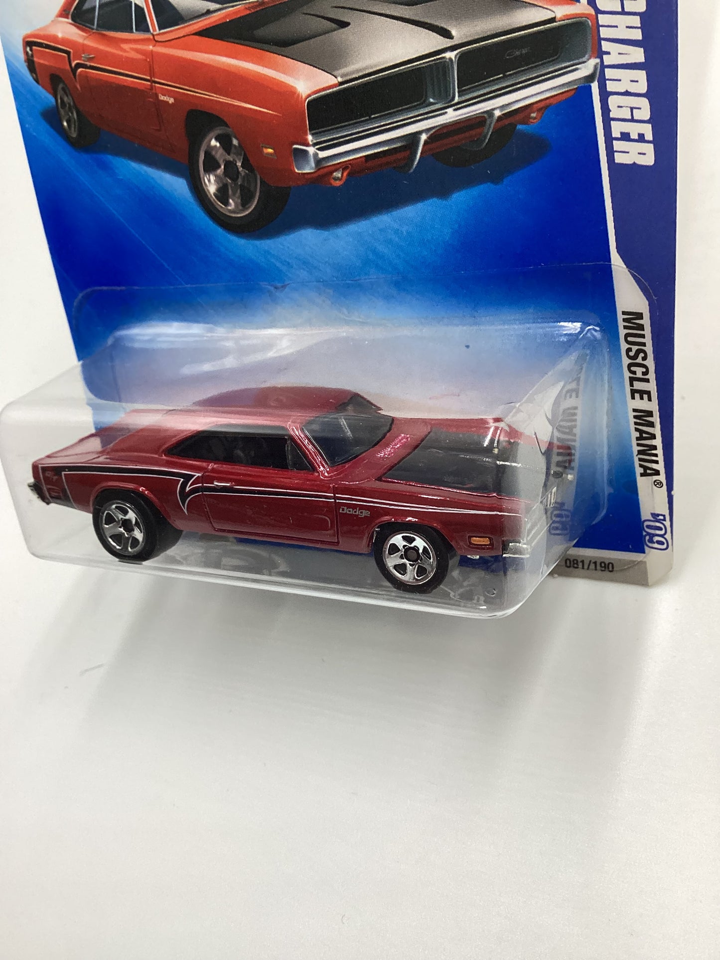 2009 Hot Wheels #081 69 Dodge Charger Red 59E