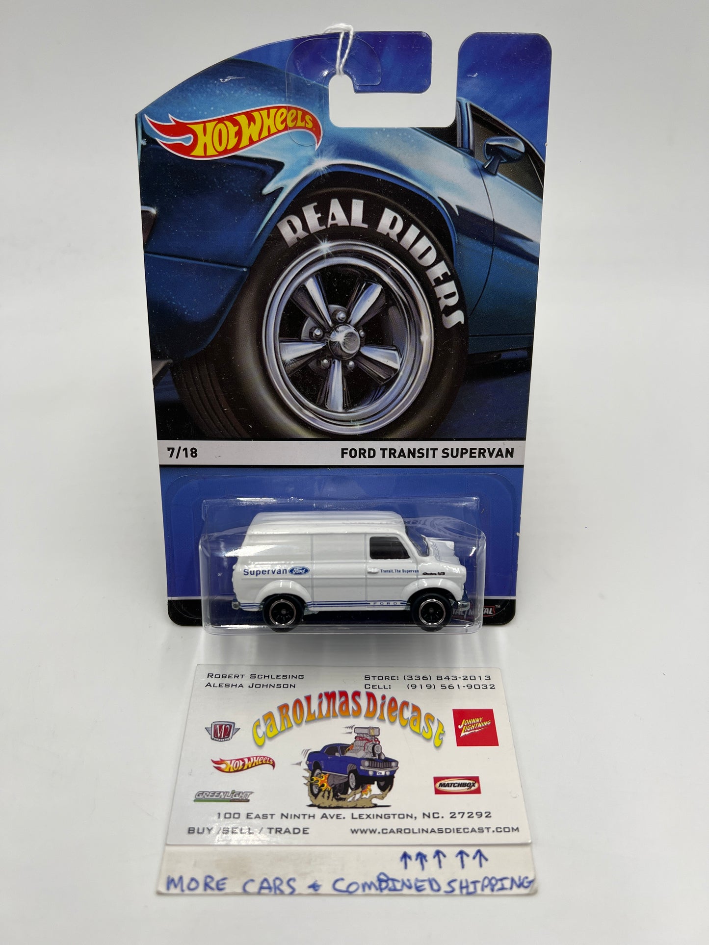 Hot Wheels Premium Heritage Real Riders #7 Ford Transit Supervan White SR