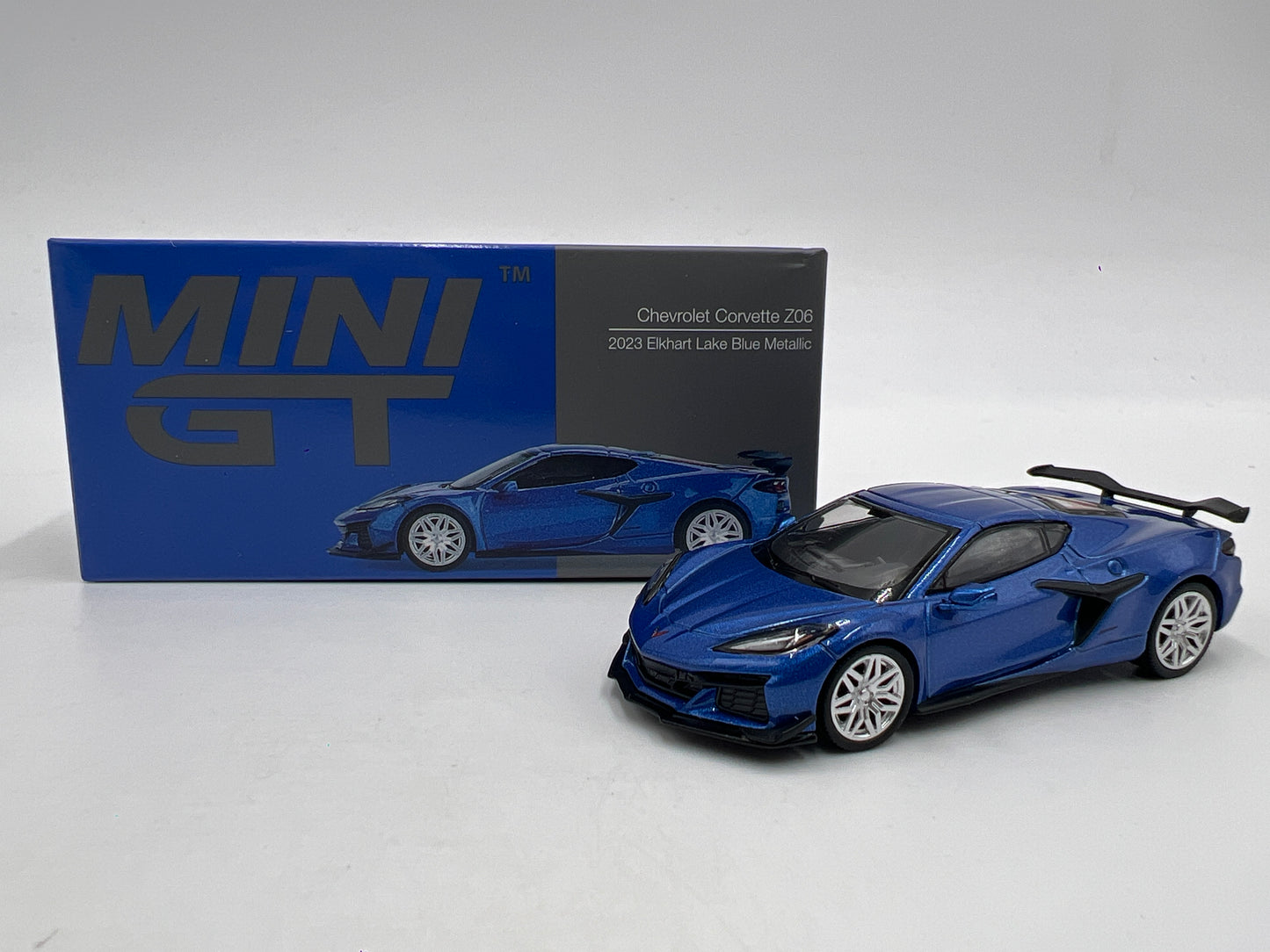 Mini GT #892 Chevrolet Corvette Z06 2023 Elkhart Lake Blue