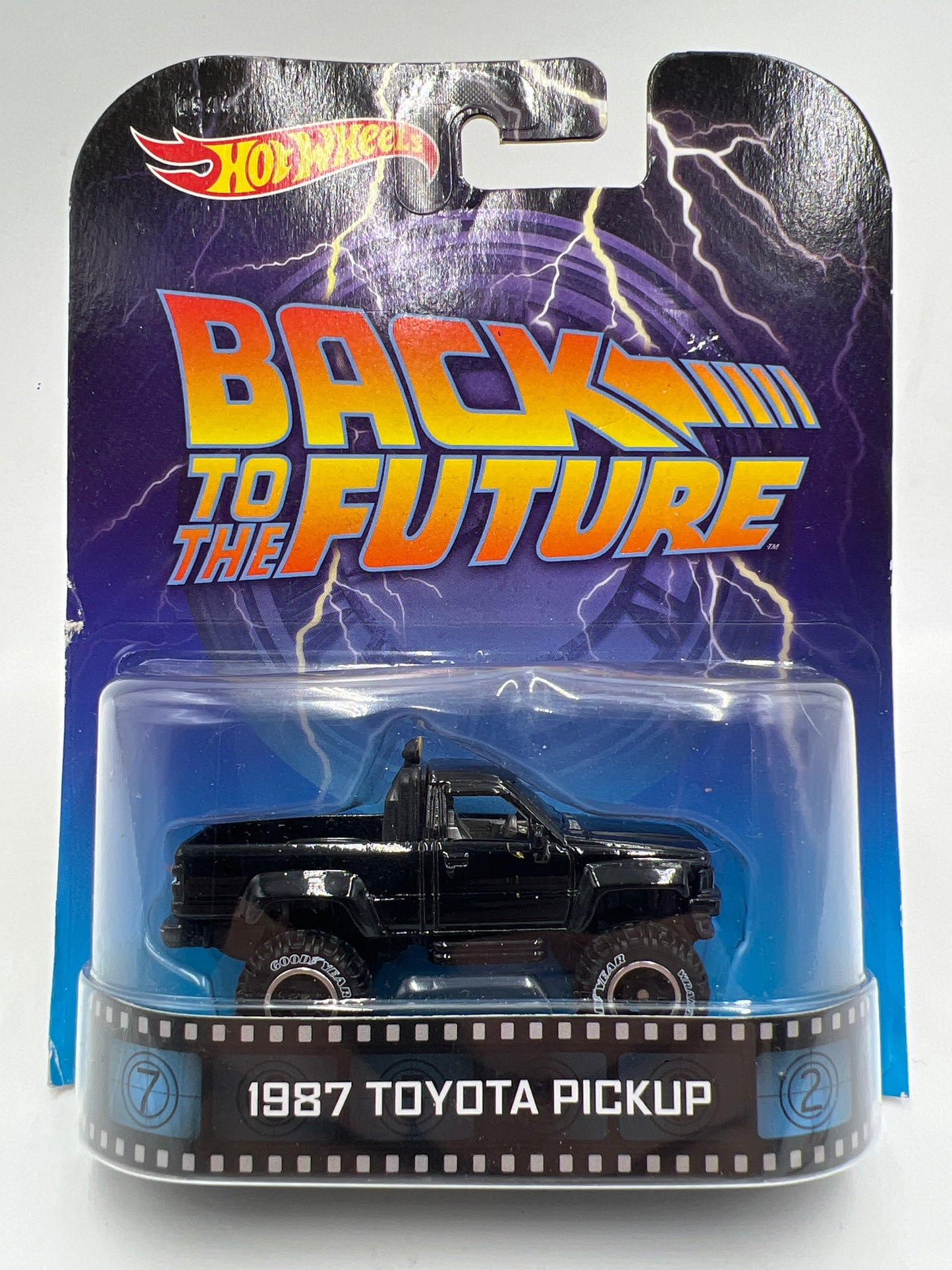 Hot Wheels Retro Entertainment Back To The Future 1987 Toyota Pickup Black W/Protector