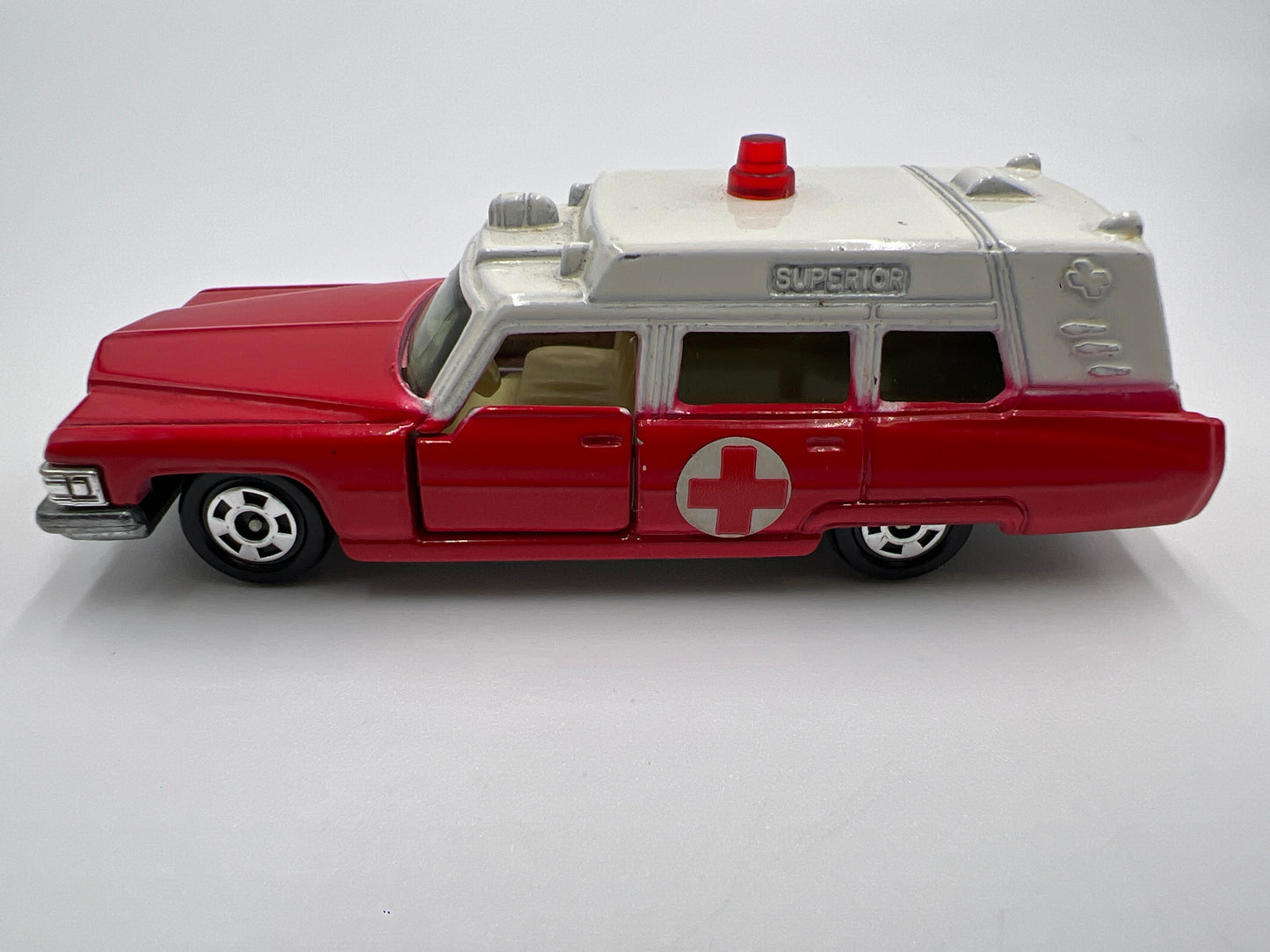 Tomica 1/64 No. F2 S=1/77 Made in Japan Cadillac Ambulance Red Loose