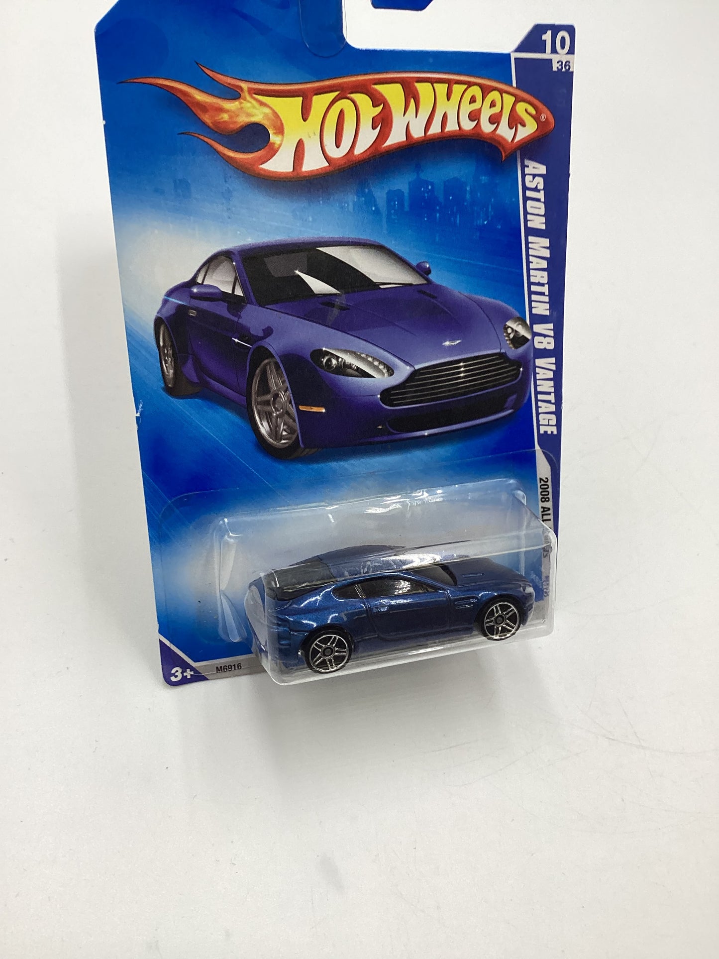 2008 Hot Wheels All Stars #55 Aston Martin V8 Vantage Blue 105A