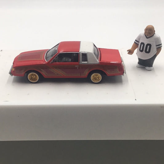 Revell Lowrider 1982 Buick Regal #8 with adjustable suspension (Loose)