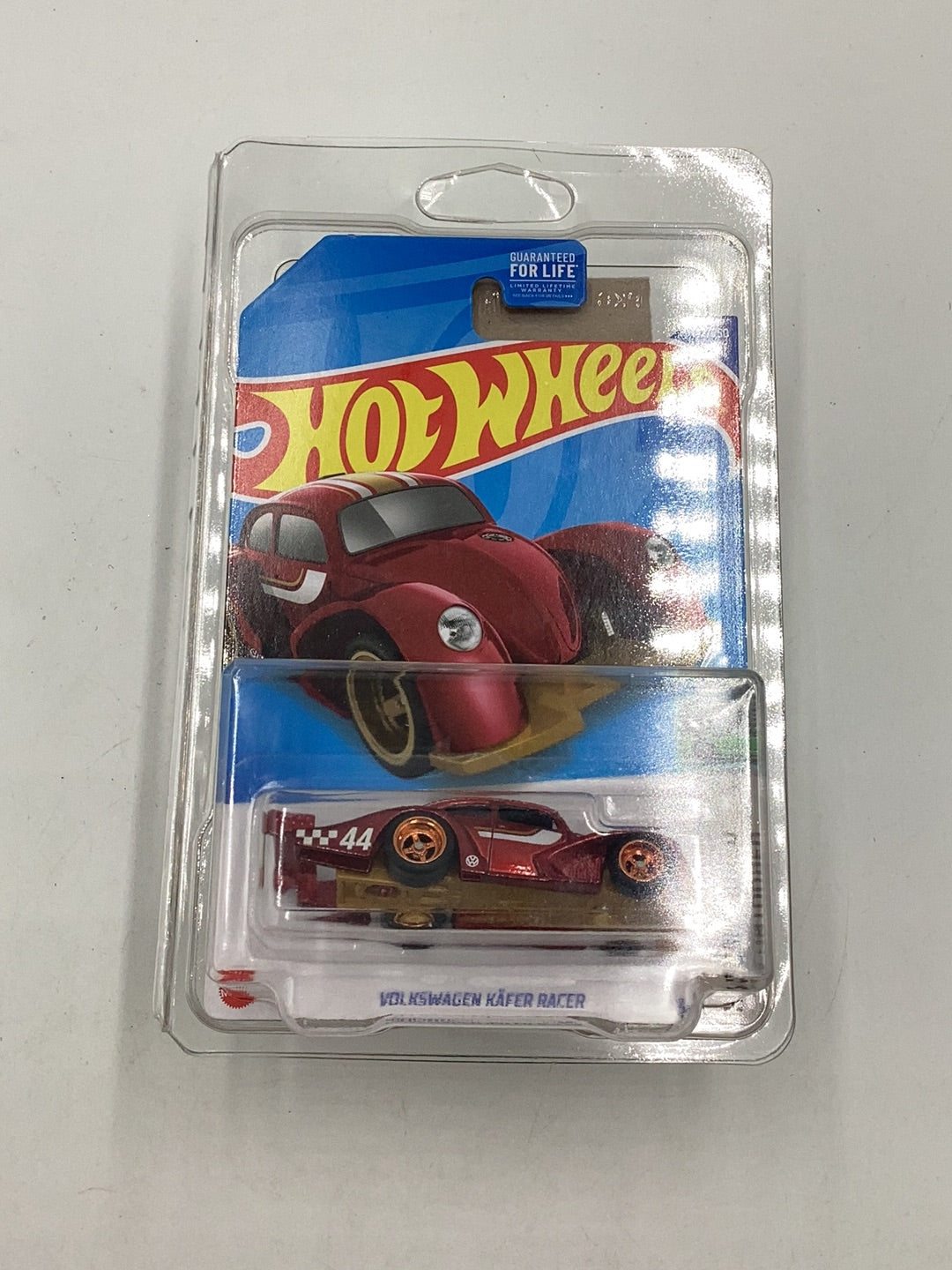 2022 hot wheels super treasure hunt Volkswagen Kafer Racer W/ Protector