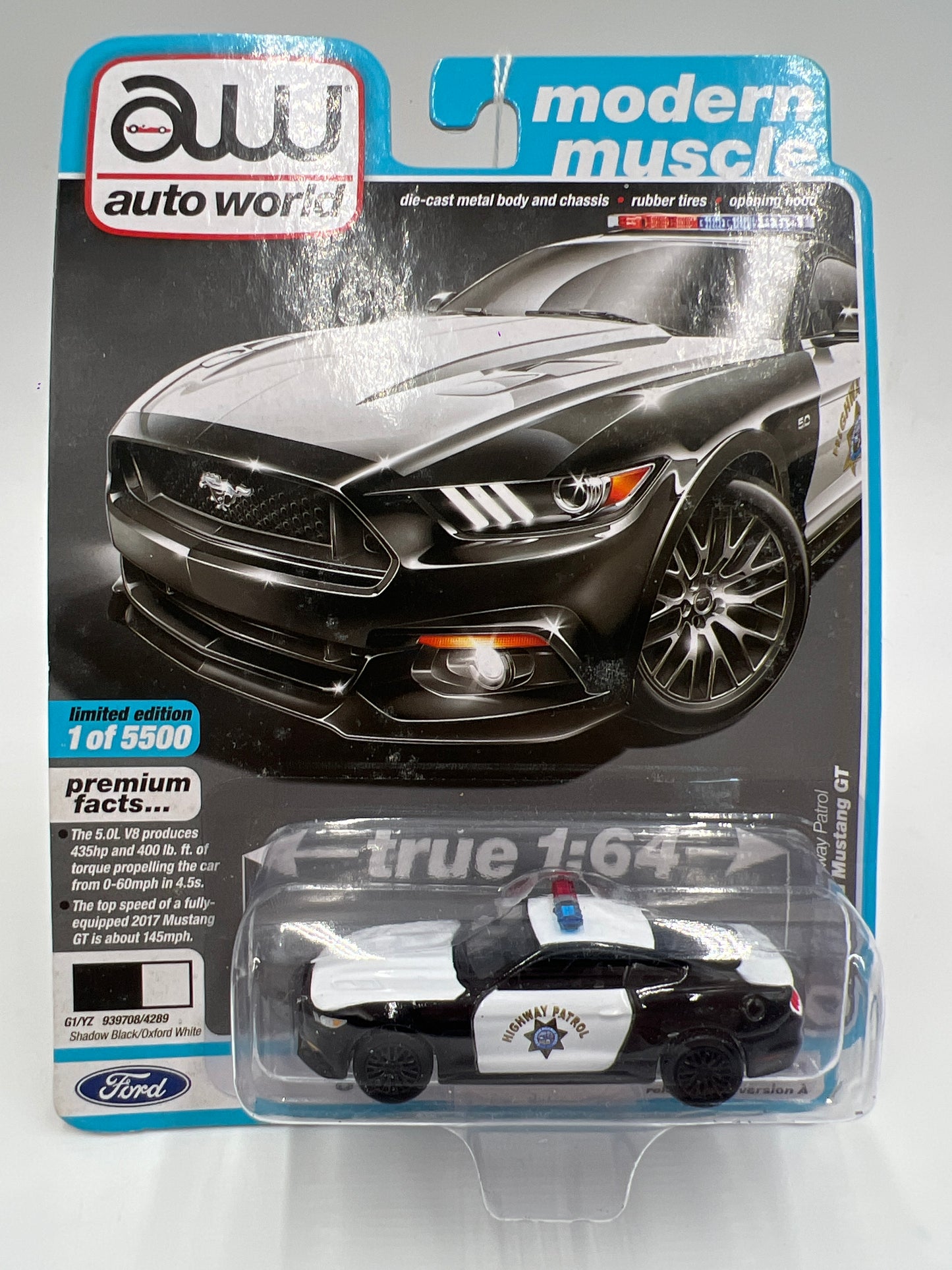 Auto World Modern Muscle Release 1 Version A Highway Patrol 2017 Ford Mustang GT