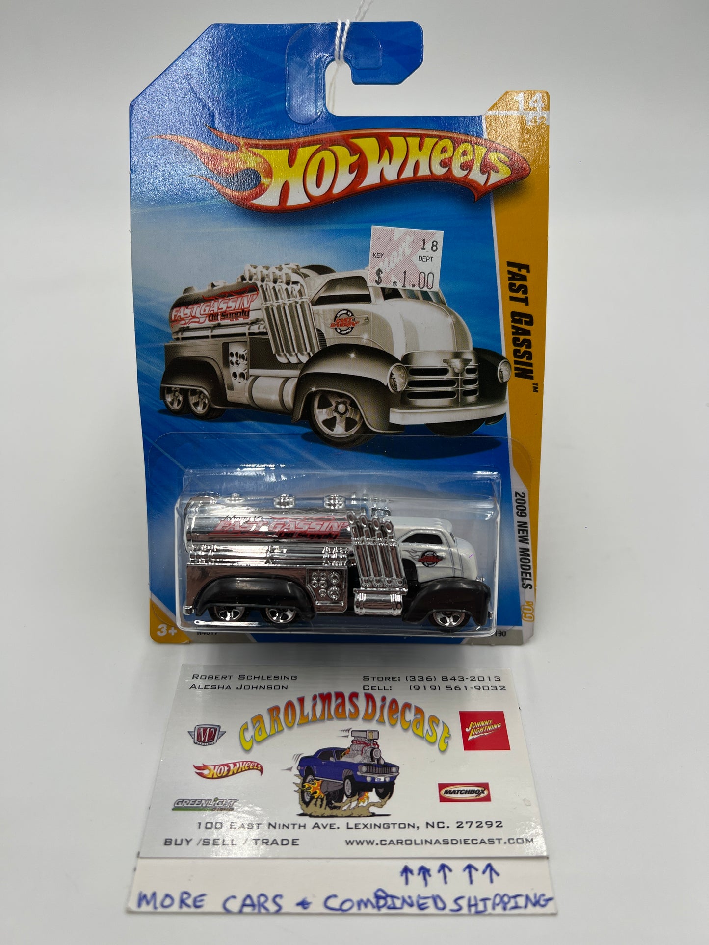 2009 Hot Wheels New Models #14 Fast Gassin White aa4