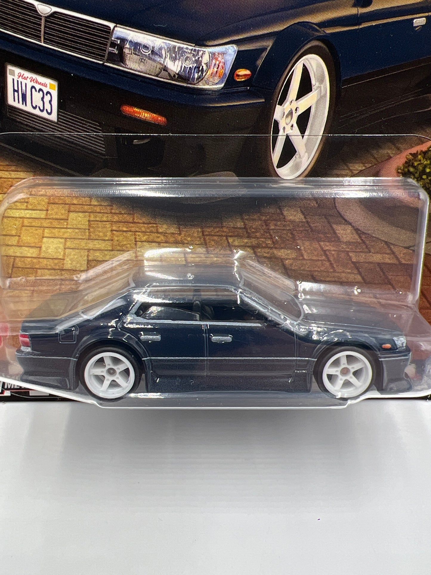 2025 Hot Wheels Premium Boulevard #137 Nissan Laurel C33 Dark Blue 260A
