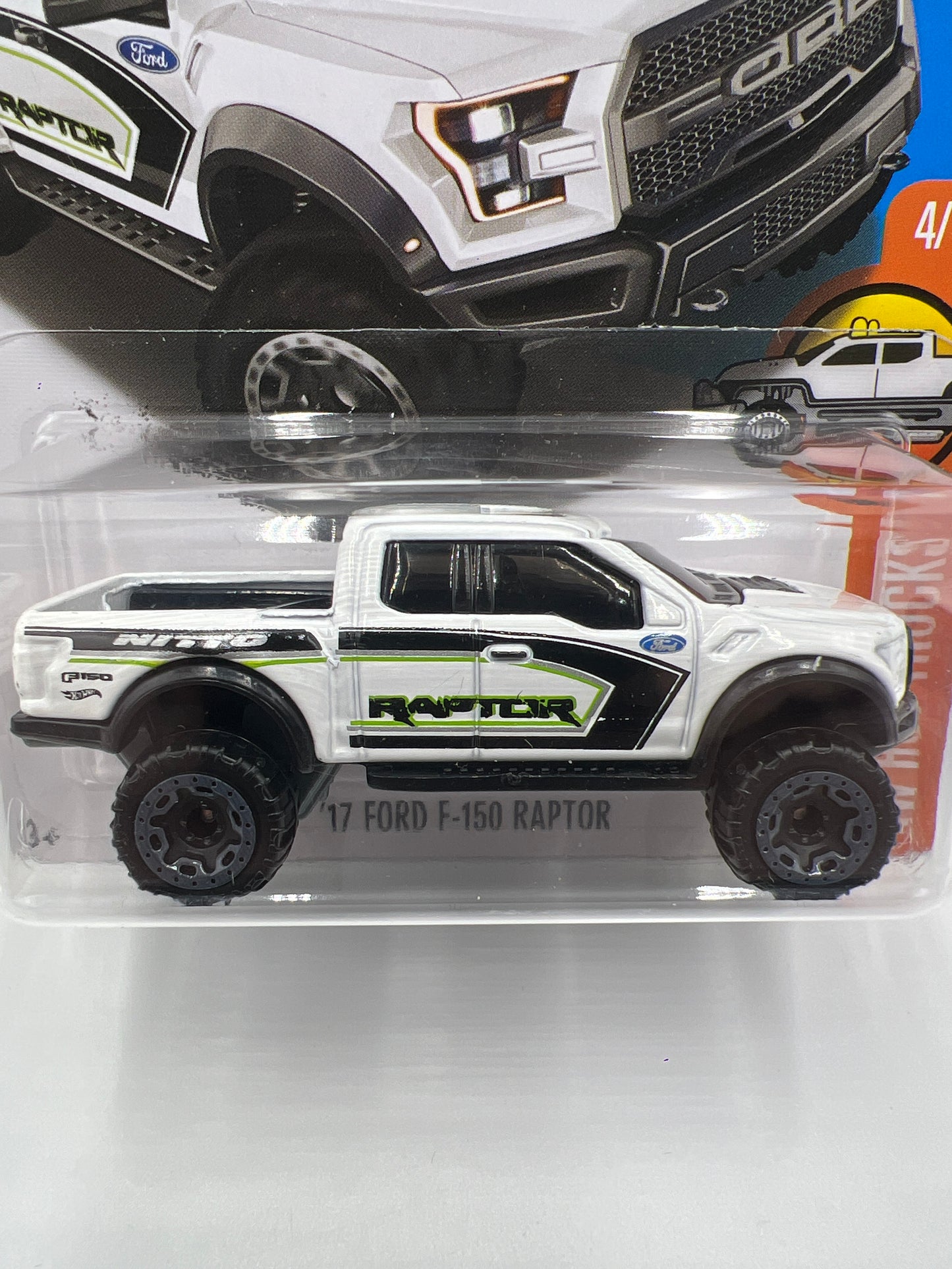 Hot Wheels Hot Trucks #129 17 Ford F-150 Raptor White 34B