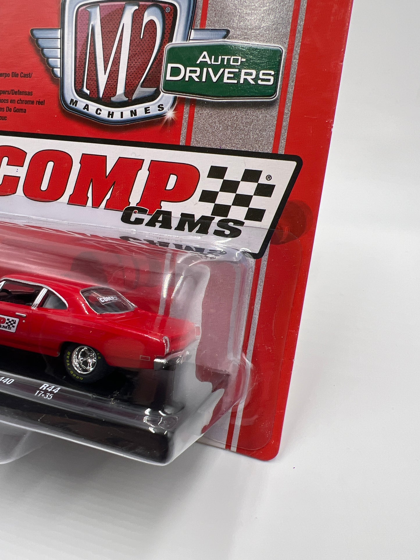 M2 Machines Auto Drivers 1969 Plymouth Road Runner 440 Red Comp Cams R44 193G