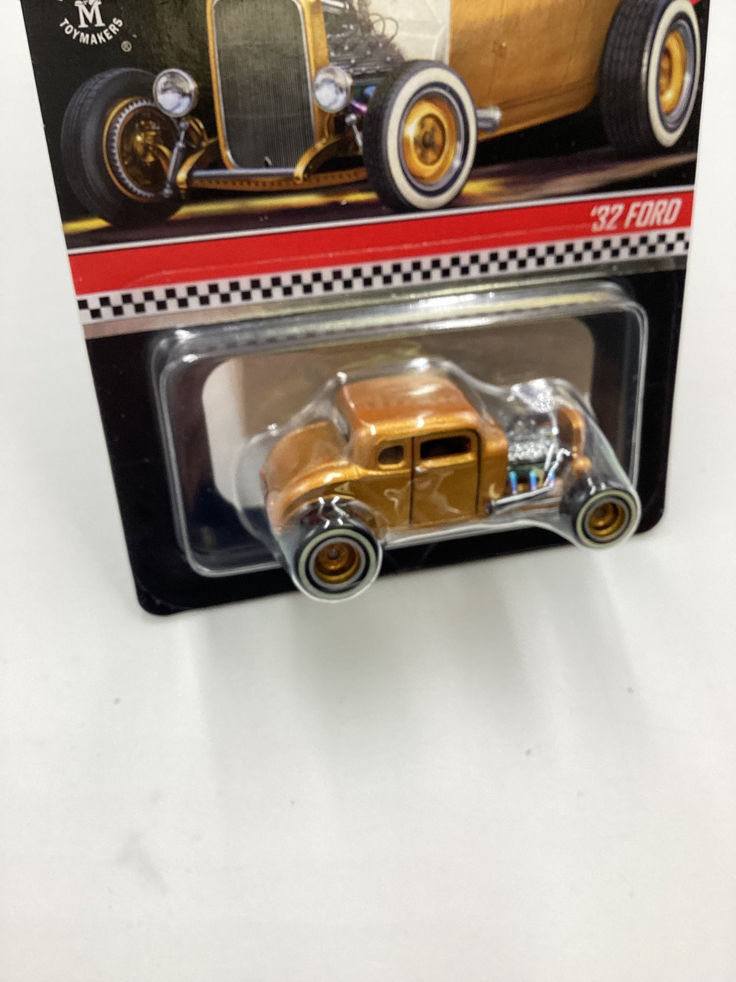 2021 Hot Wheels RLC #04464/17500 32 Ford Gold with protector