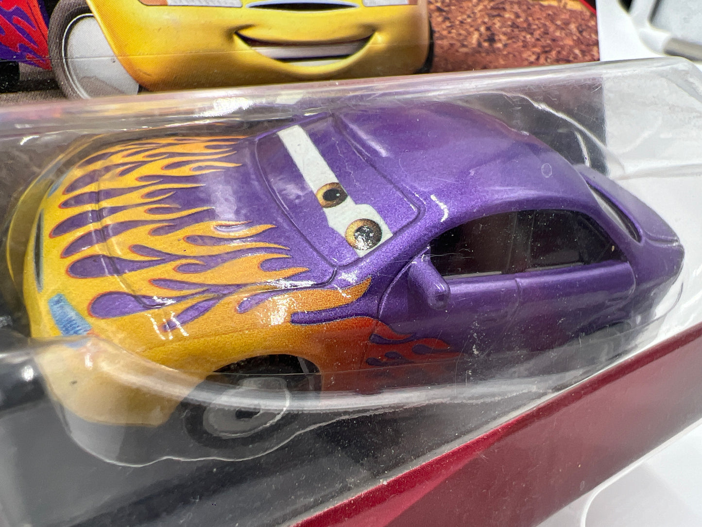 Disney Pixar Cars Radiator Springs Marilyn Purple 138F