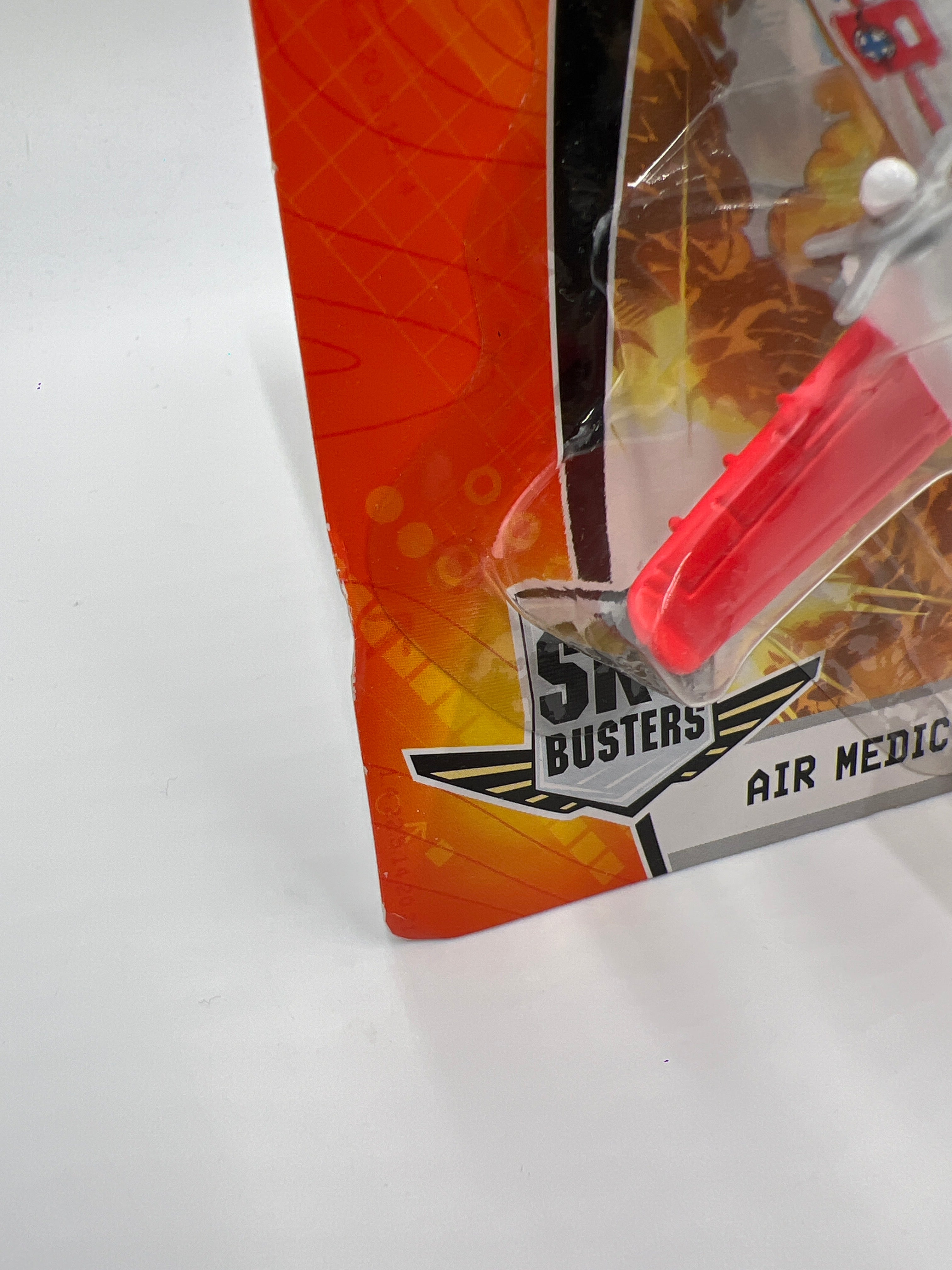 Matchbox Sky Busters Air Medic Rescue Plane MBX Air Ambulance VV8