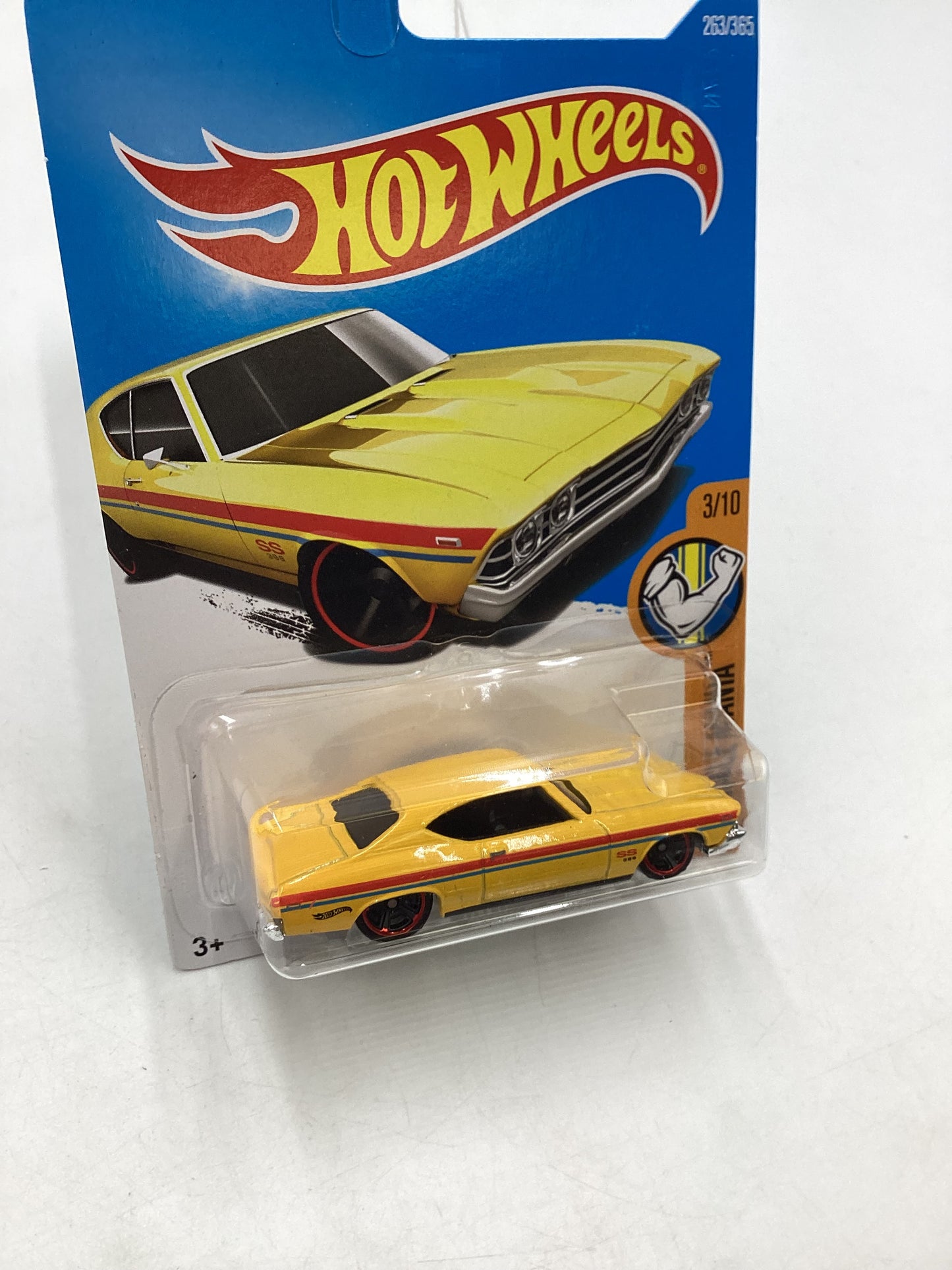 2017 Hot wheels #263 69 Chevelle SS 396 Yellow 13A