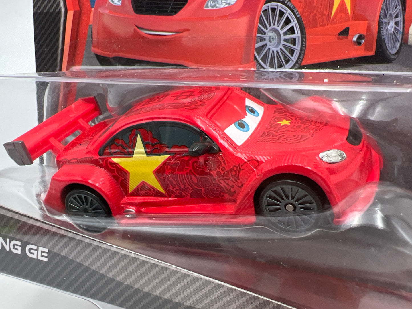 Disney Pixar Cars 2 SUPER CHASE 1/4000 Chinese Card Long GE Red VHTF