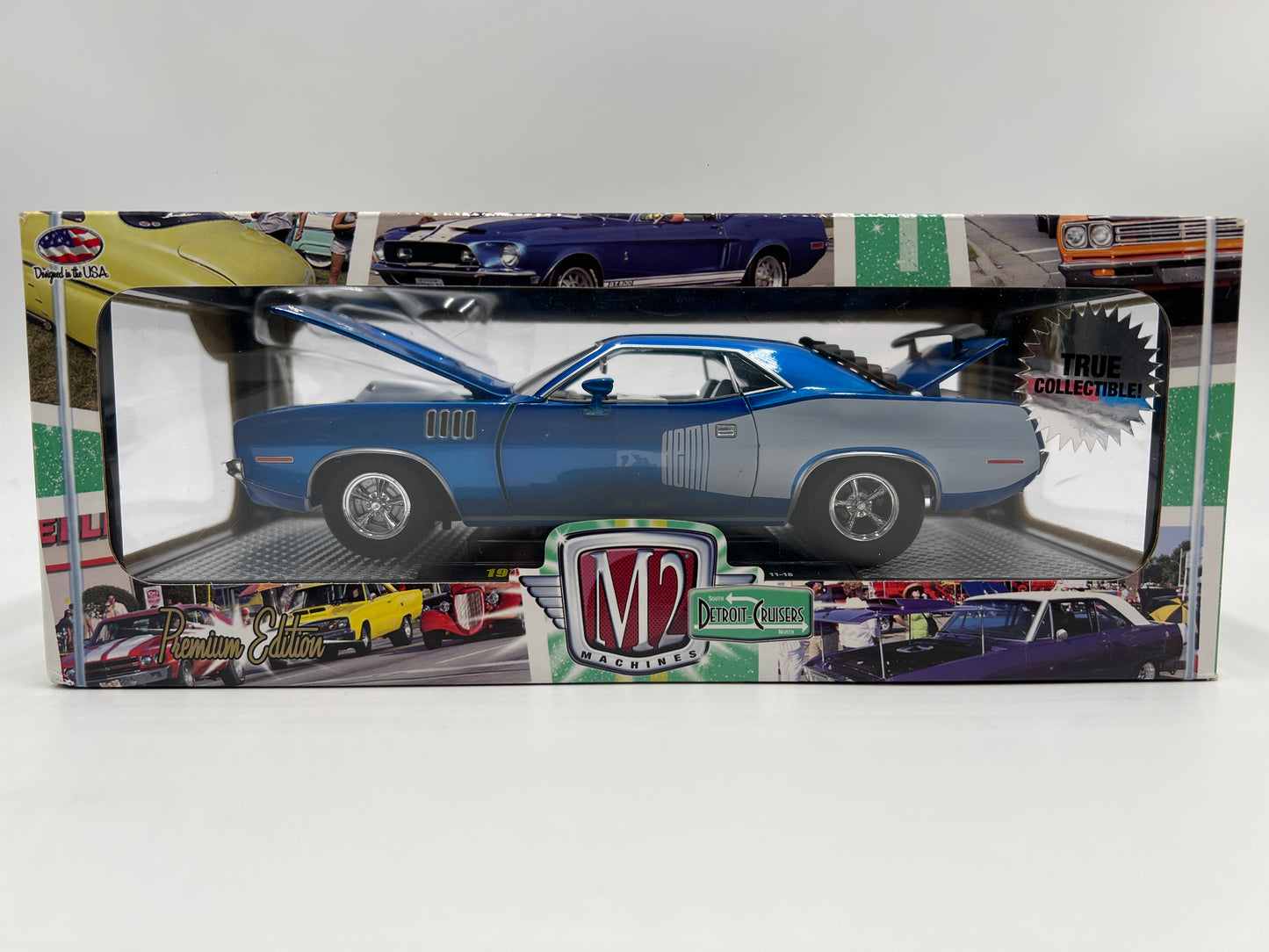 M2 Machines 1/24 Premium Edition Detroit-Cruisers 1971 Plymouth Hemi Cuda Blue/White 11-18