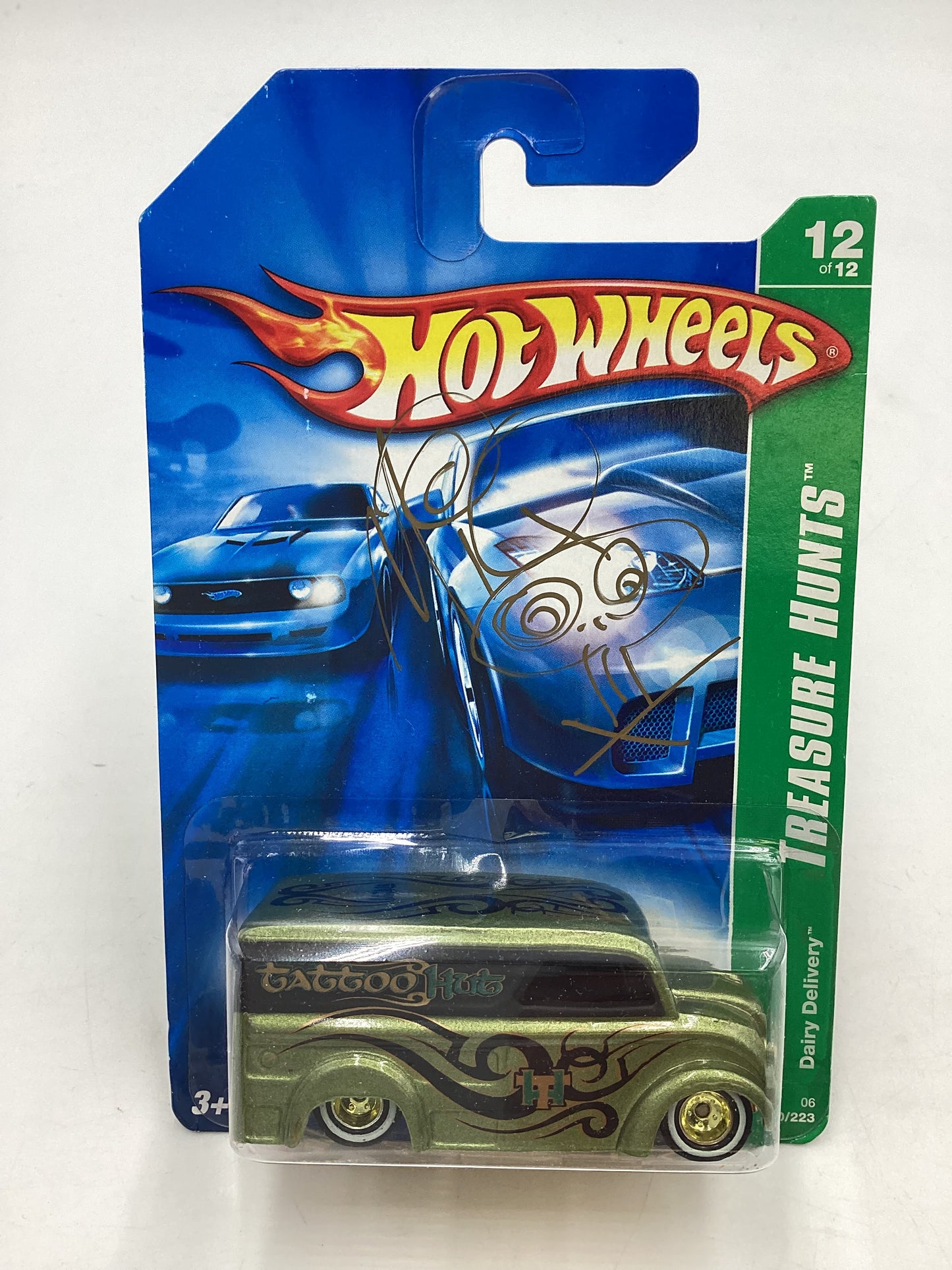 2007 Hot Wheels Treasure Hunt #50 Dairy Delivery * Signed by MiQ WilmOtt with protector