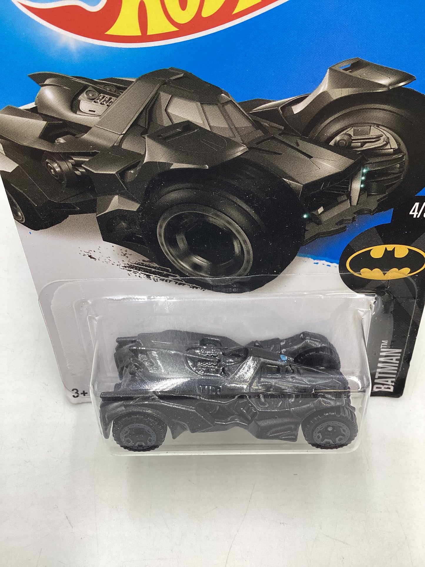 2016 Hot wheels #229 Batman Arkham Knight Batmobile 114H