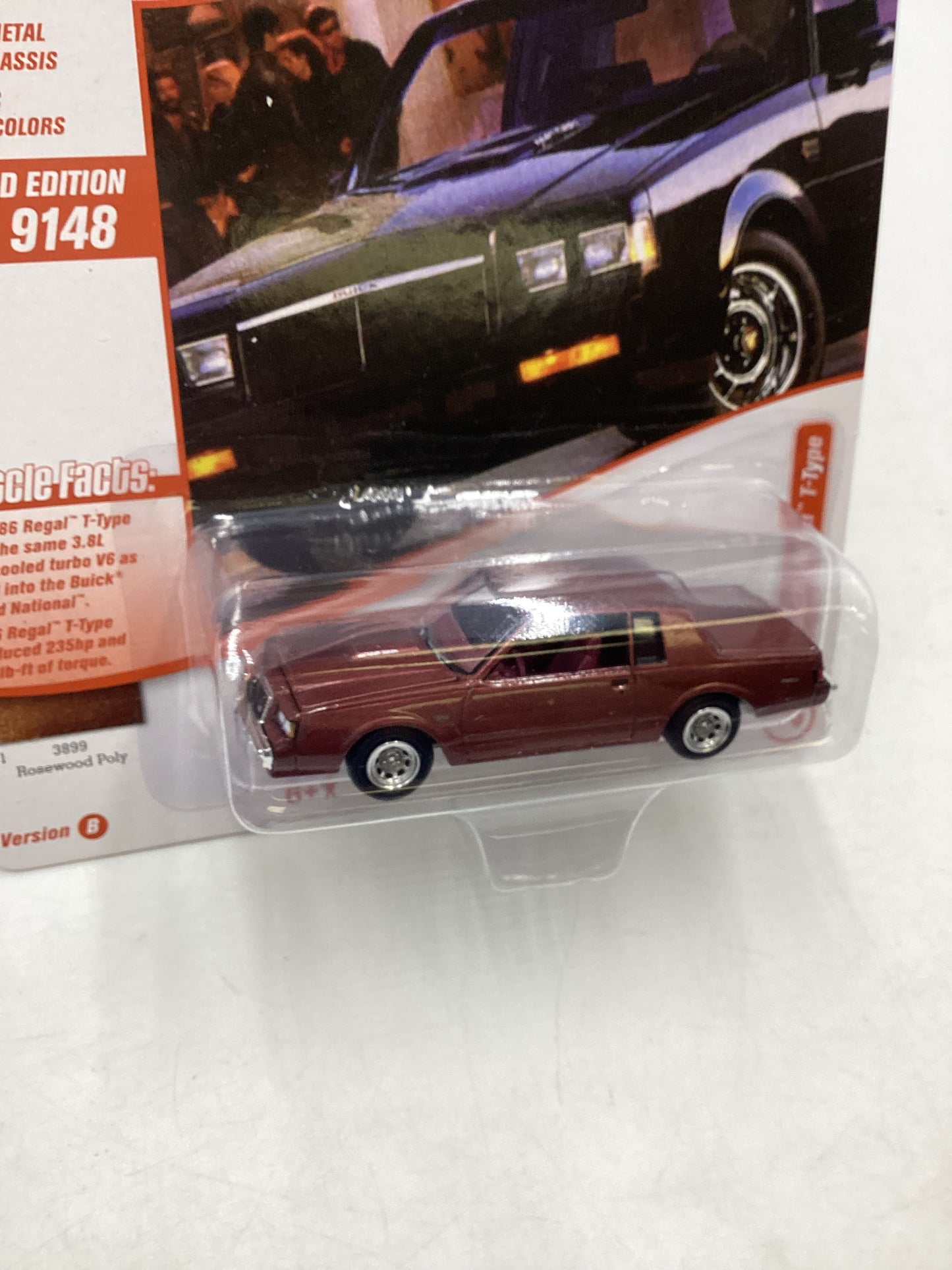 Johnny Lightning Muscle Cars USA 1986 Buick Regal T-Type 228A