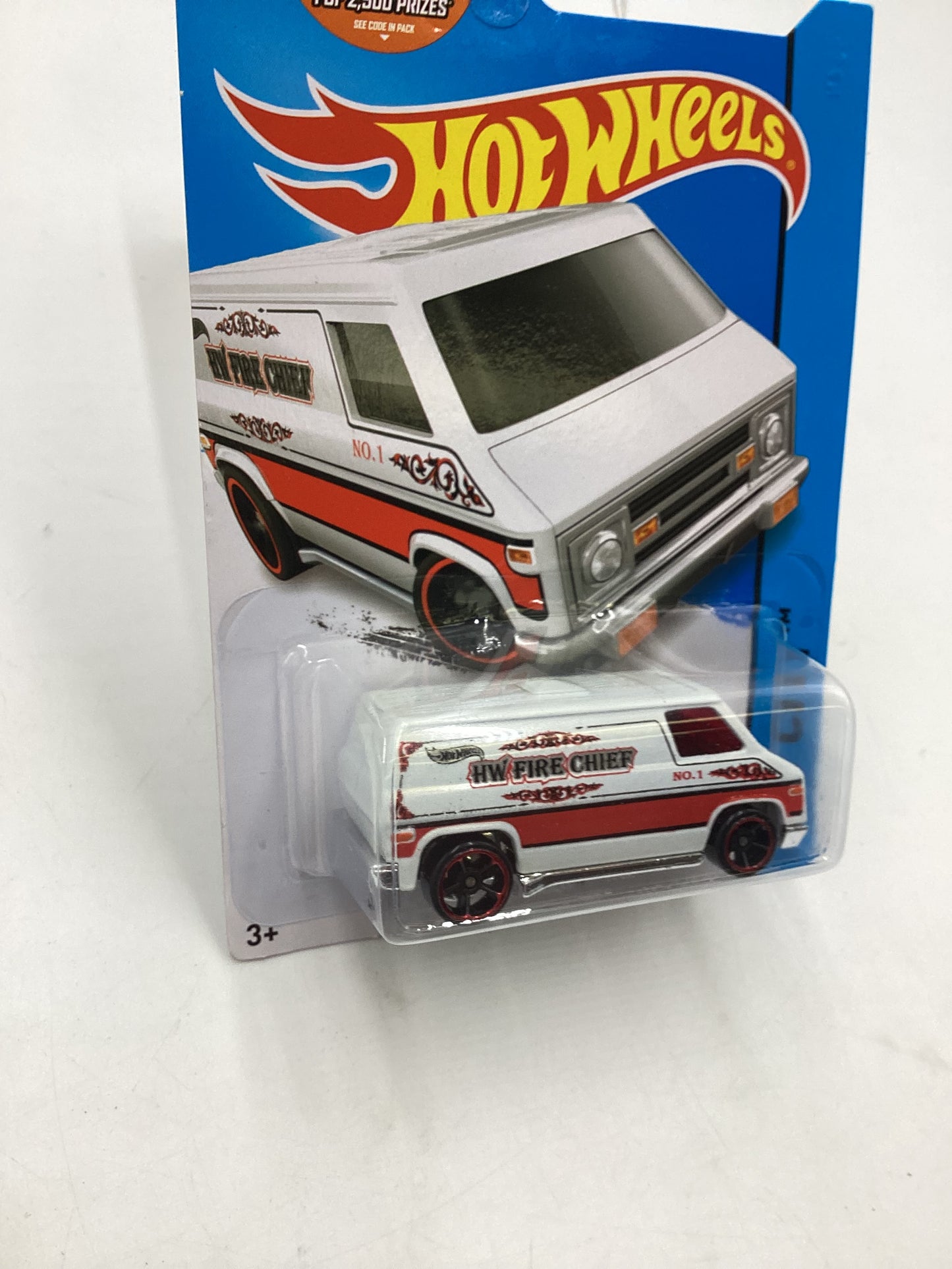 2015 Hot wheels HW City #55 Super Van White 14G