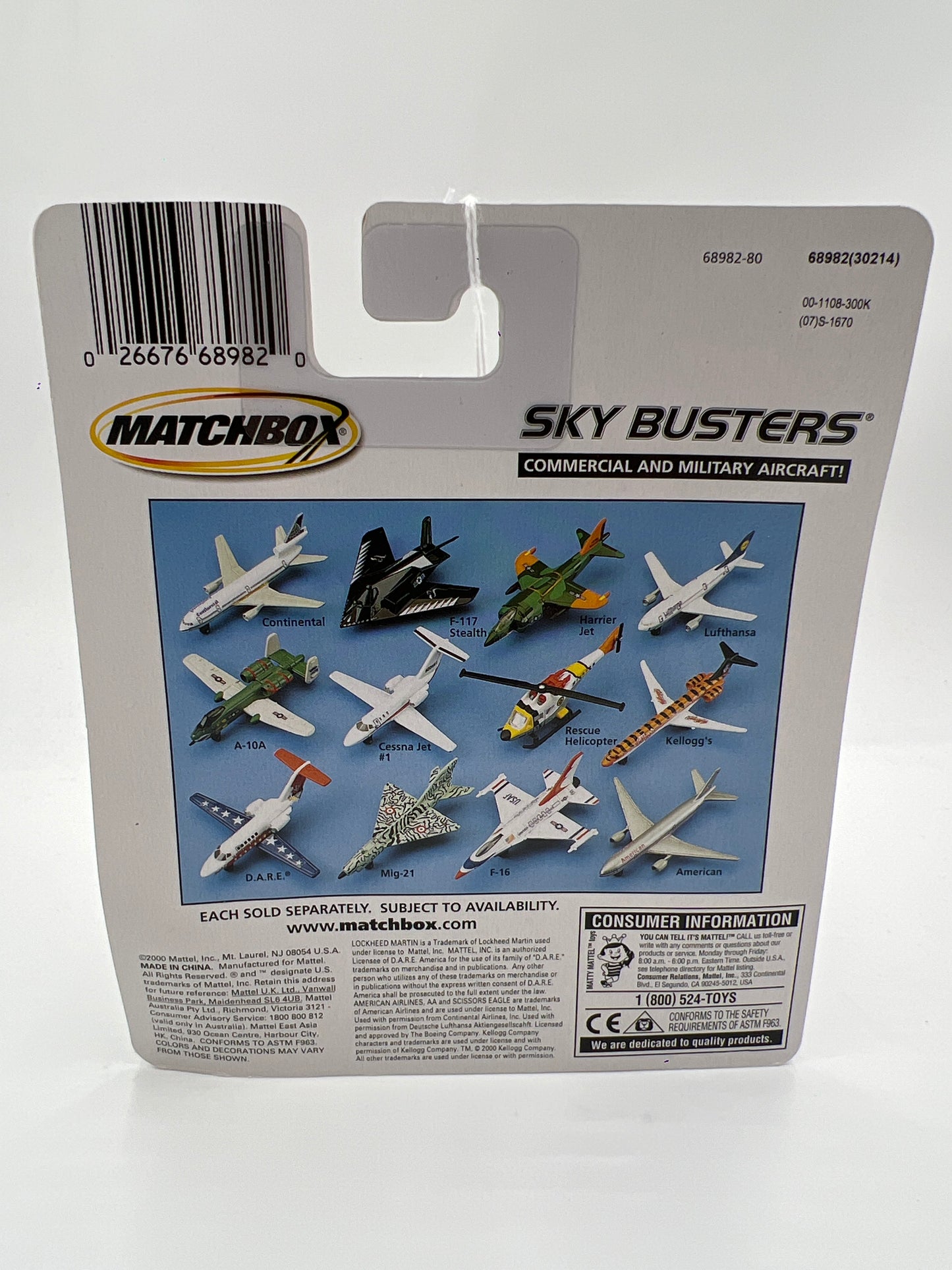 Matchbox Sky Busters Commercial American Airlines Boeing 777-200 Silver WW3