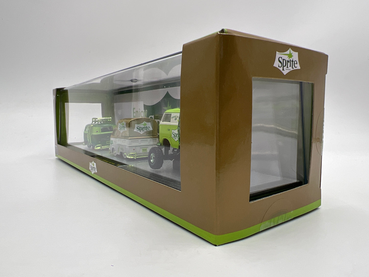 2025 M2 Machines Auto Haulers Coca Cola Sprite CHASE 1960 VW Delivery Van/Type 2 Pickup/4x4 Delivery Van TW39