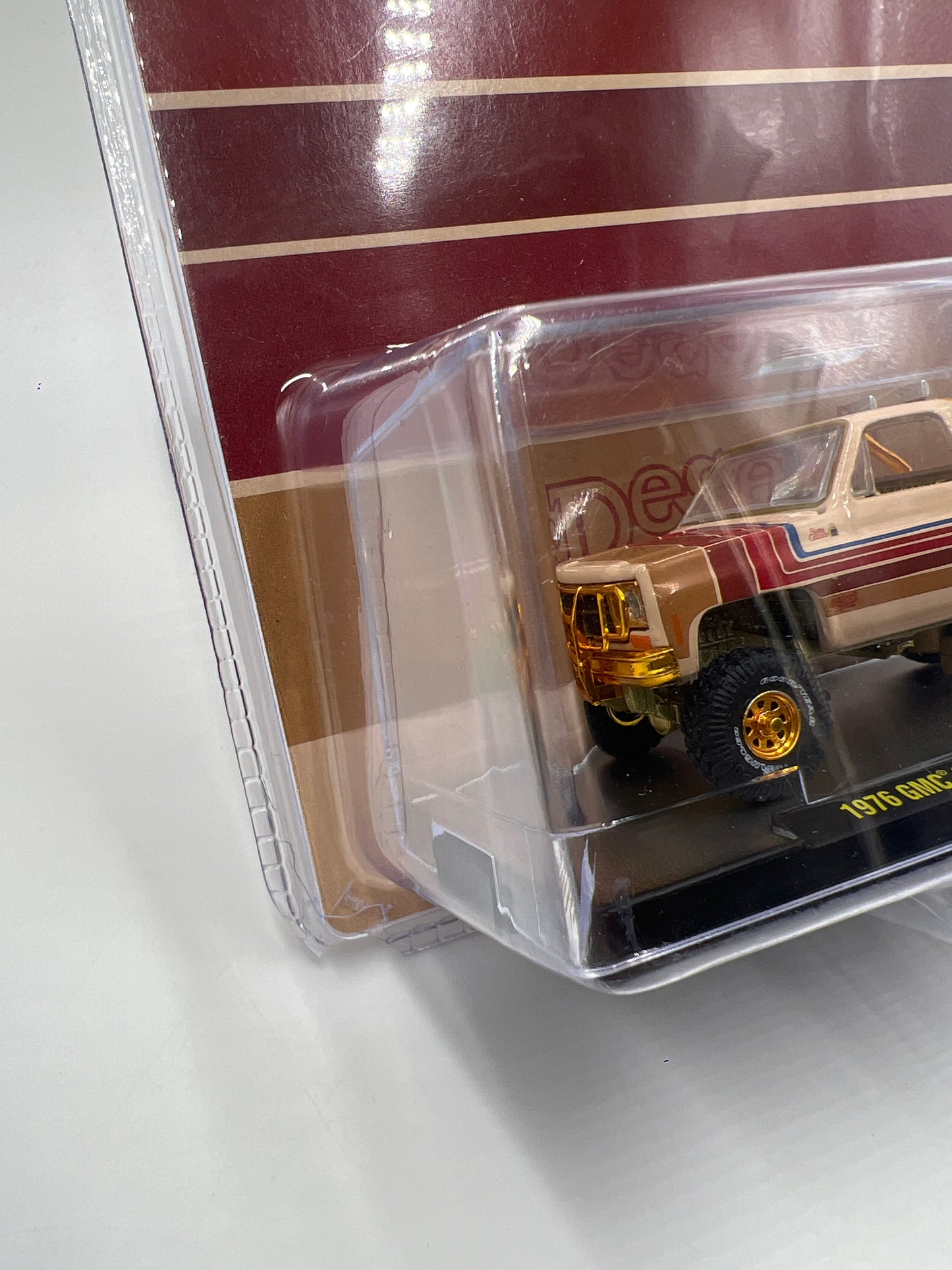 M2 Machines Hobby Exclusive CHASE 1976 GMC Sierra Classic 15 Desert Fox HS15